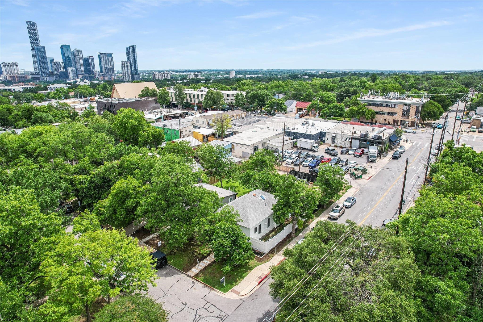 1711 Eva St, Austin, TX 78704
