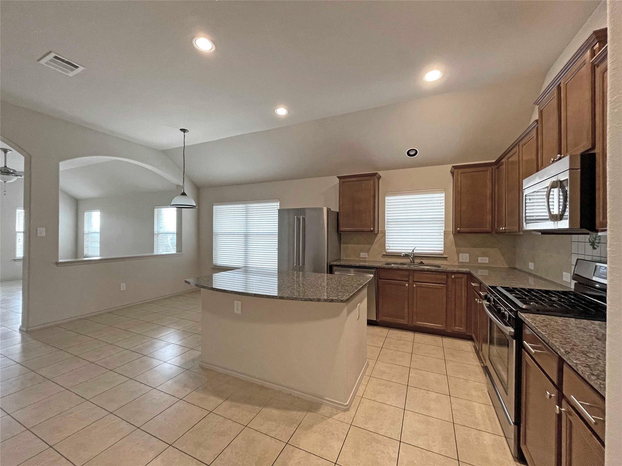 524 Cameron Cv, Cedar Park, TX 78613
