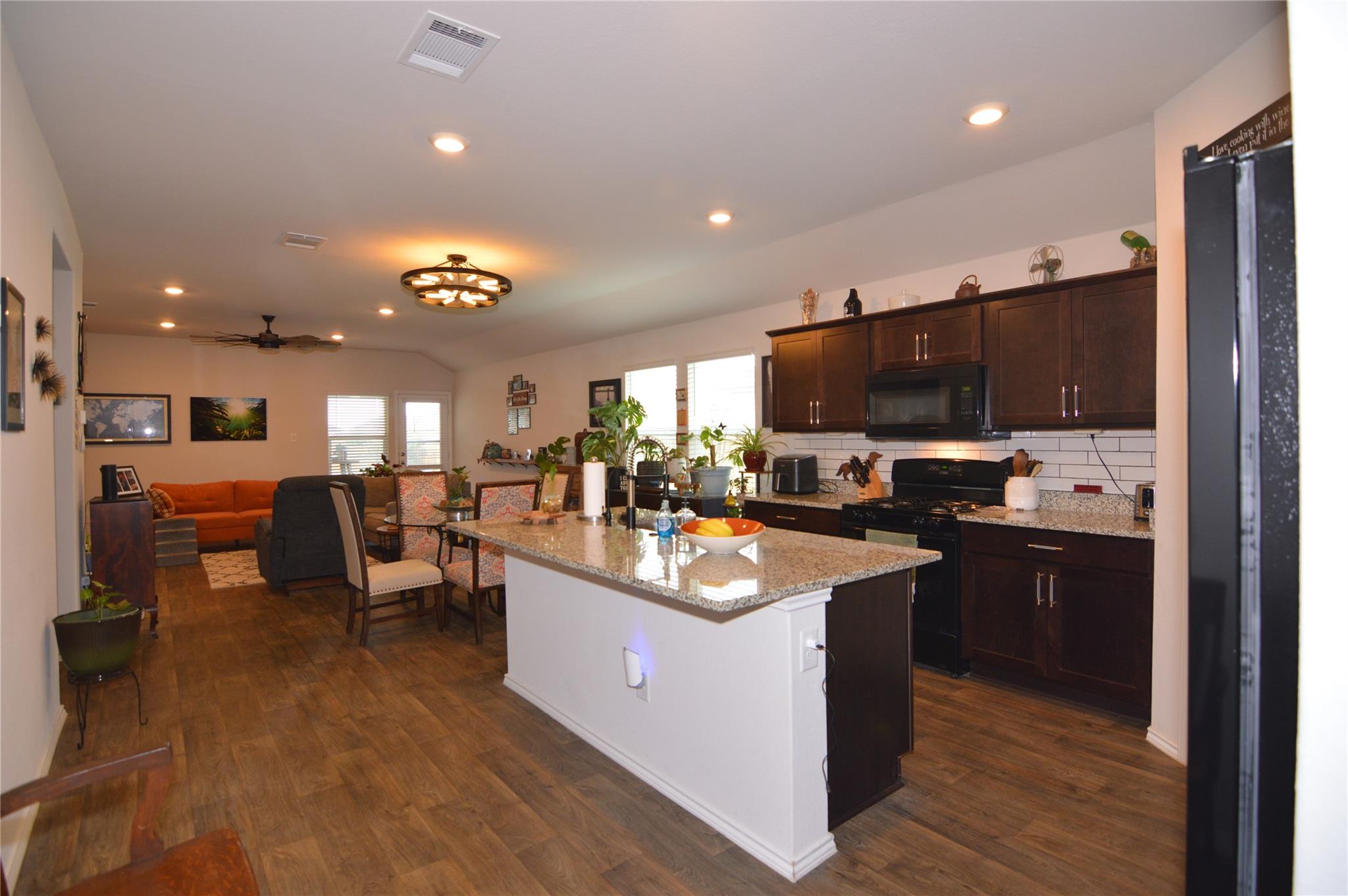 117 Duck Horn Pass, San Marcos, TX 78666