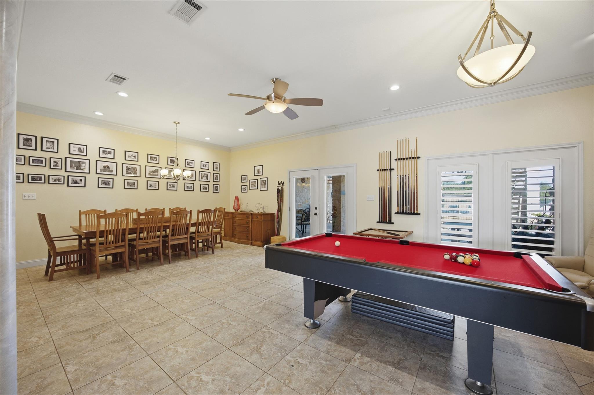 2936 FM 1704, Elgin, TX 78621