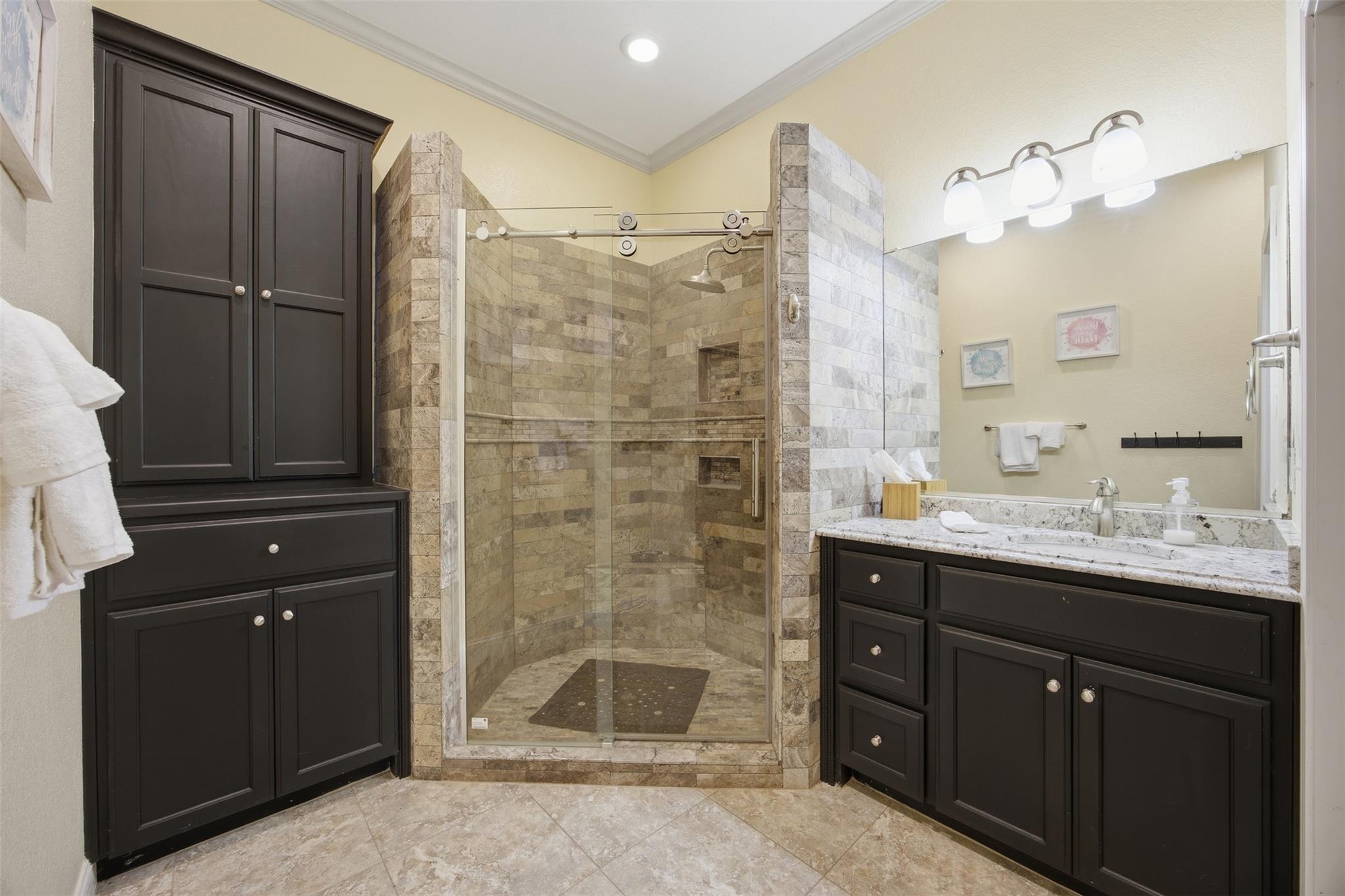 2936 FM 1704, Elgin, TX 78621
