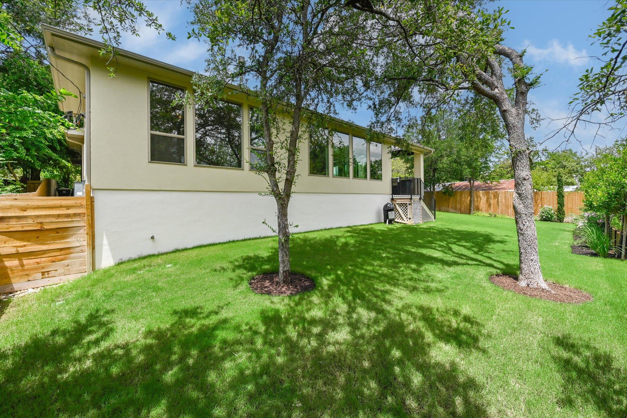 913 Presa Arriba Rd, Austin, TX 78733