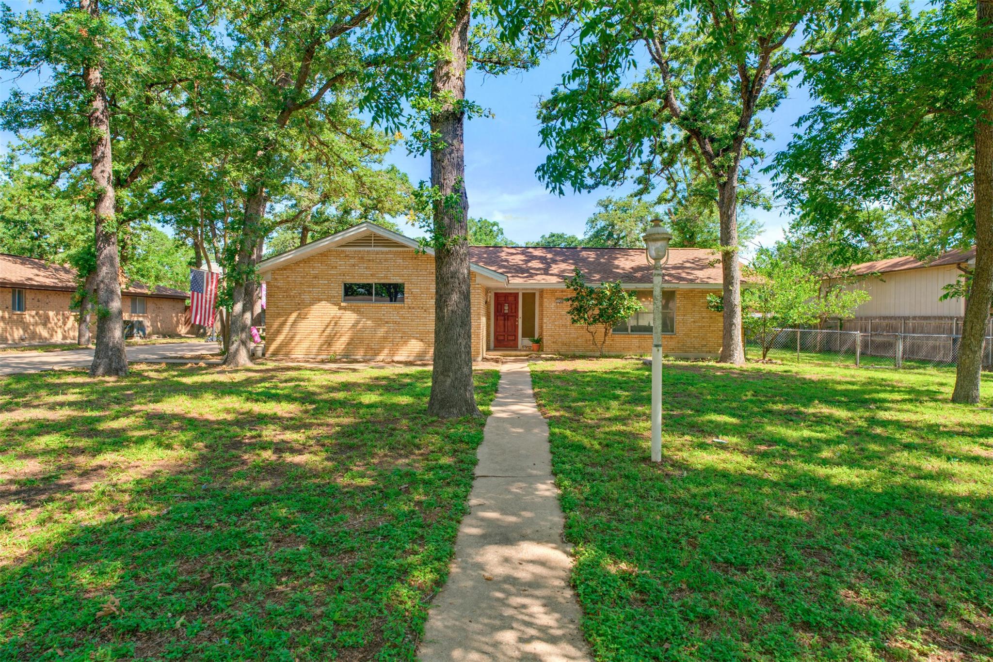 1700 O'Kelley Rd, Rockdale, TX 76567