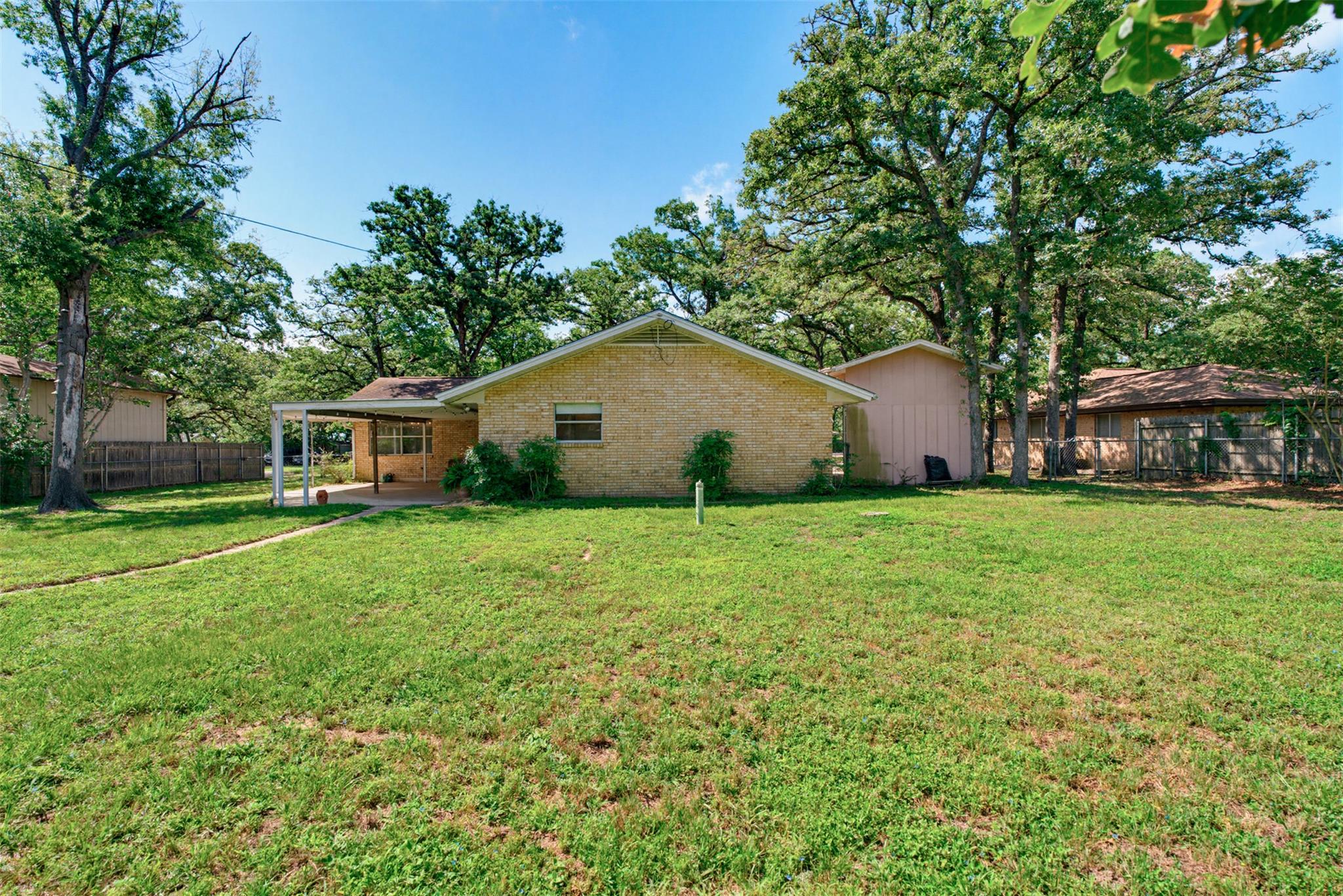 1700 O'Kelley Rd, Rockdale, TX 76567