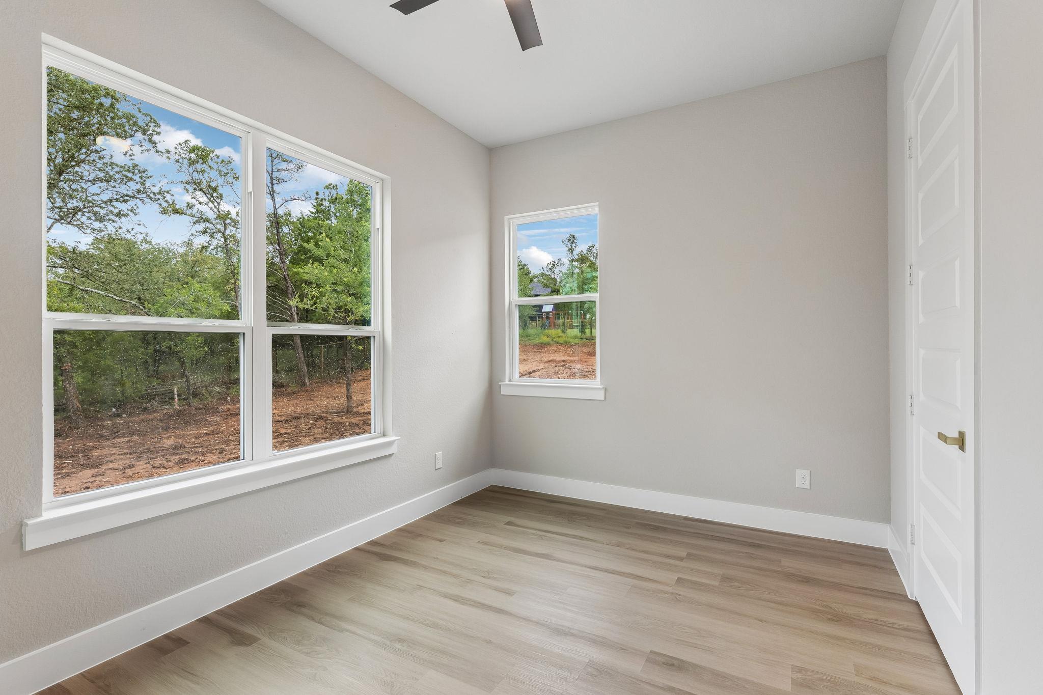 114 Heleakala Dr, Bastrop, TX 78602