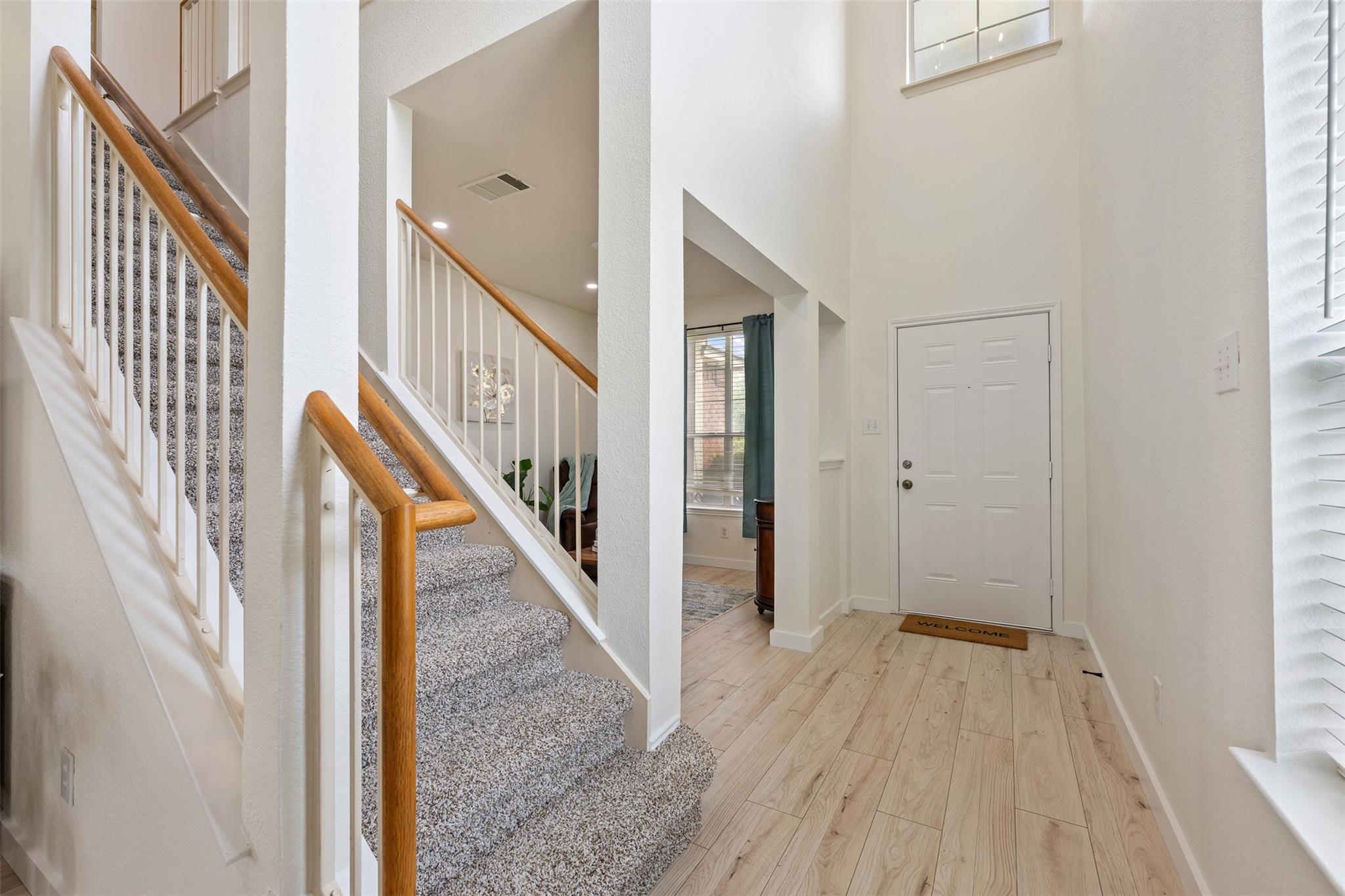 1104 Henderson Dr, Leander, TX 78641