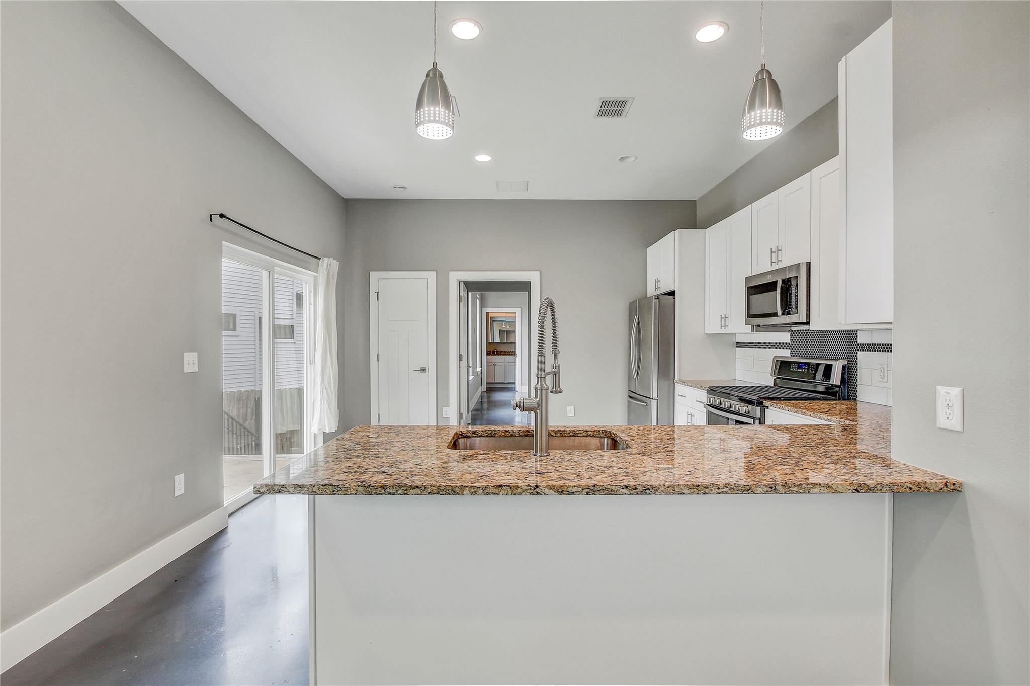 5109 Lott Ave # AA, Austin, TX 78721