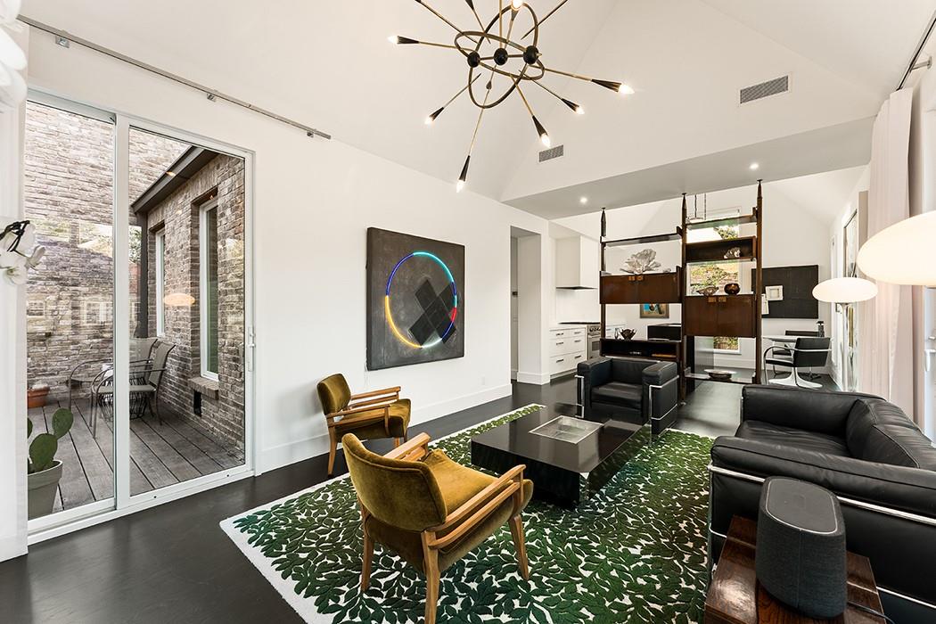 1803 Palma Plz, Austin, TX 78703