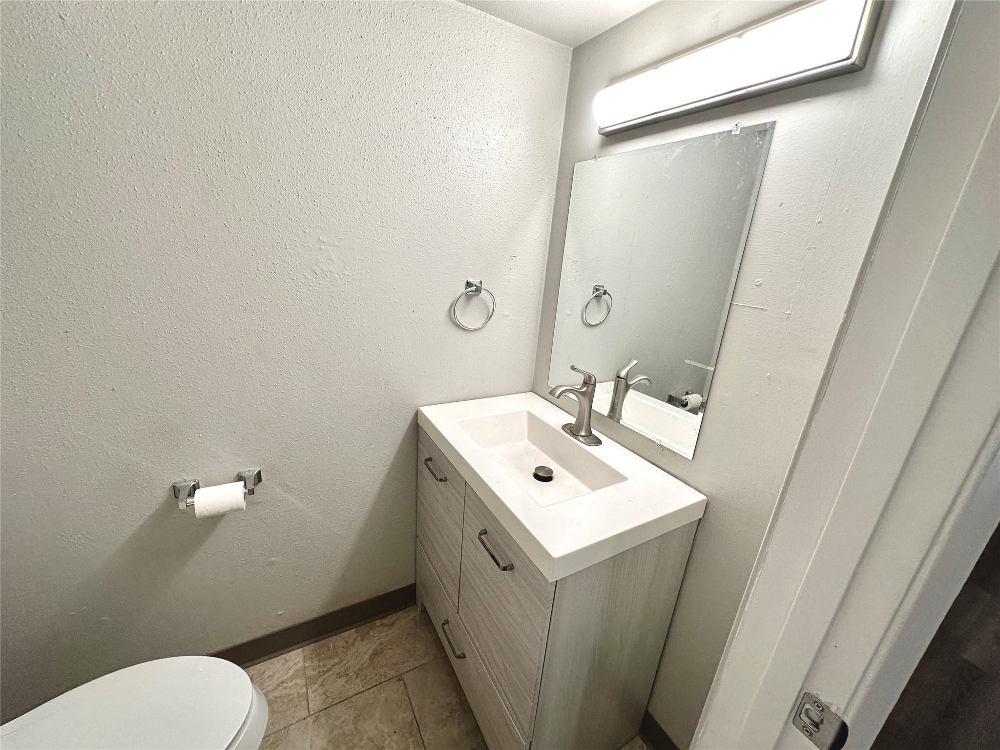 3822 Southway Dr # 102, Austin, TX 78704