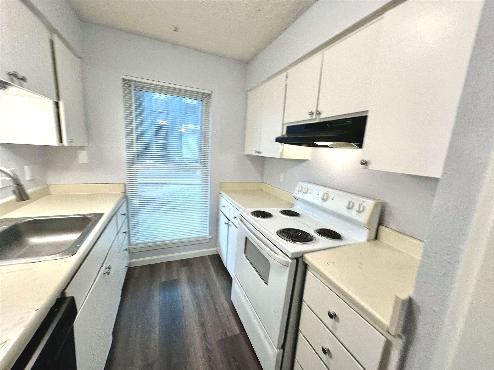 3822 Southway Dr # 102, Austin, TX 78704