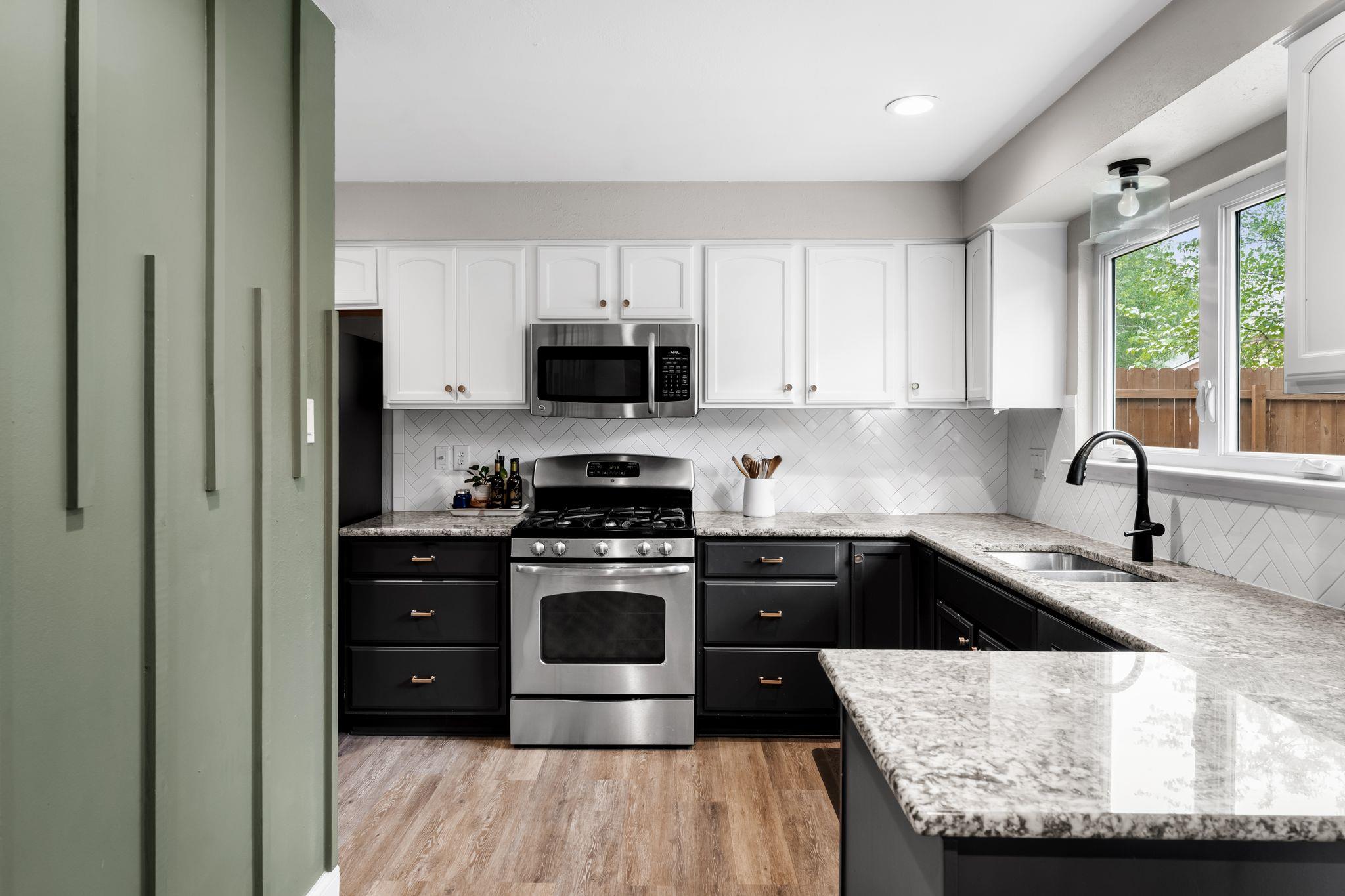 11600 Parkfield Dr, Austin, TX 78758