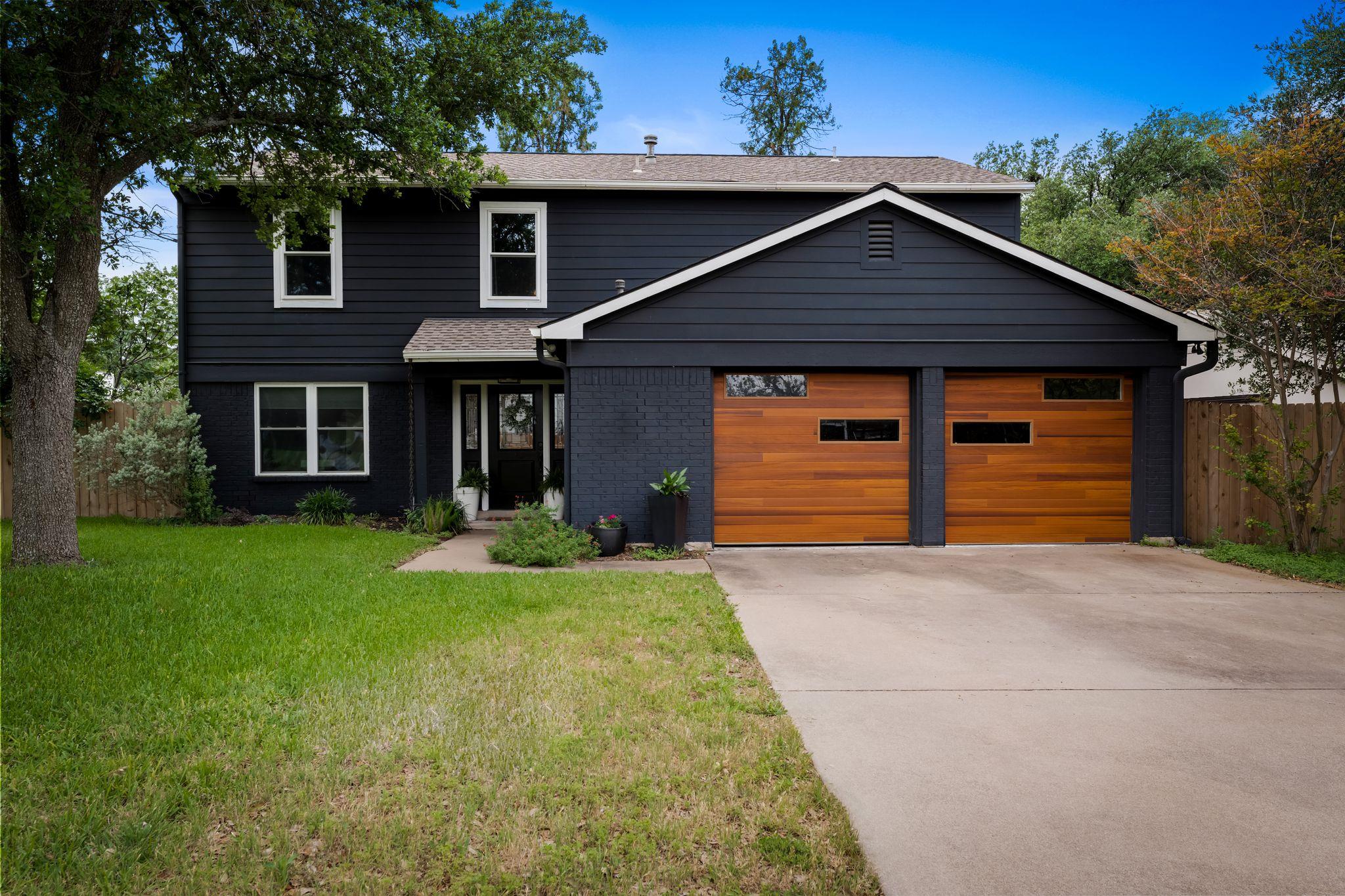 11600 Parkfield Dr, Austin, TX 78758