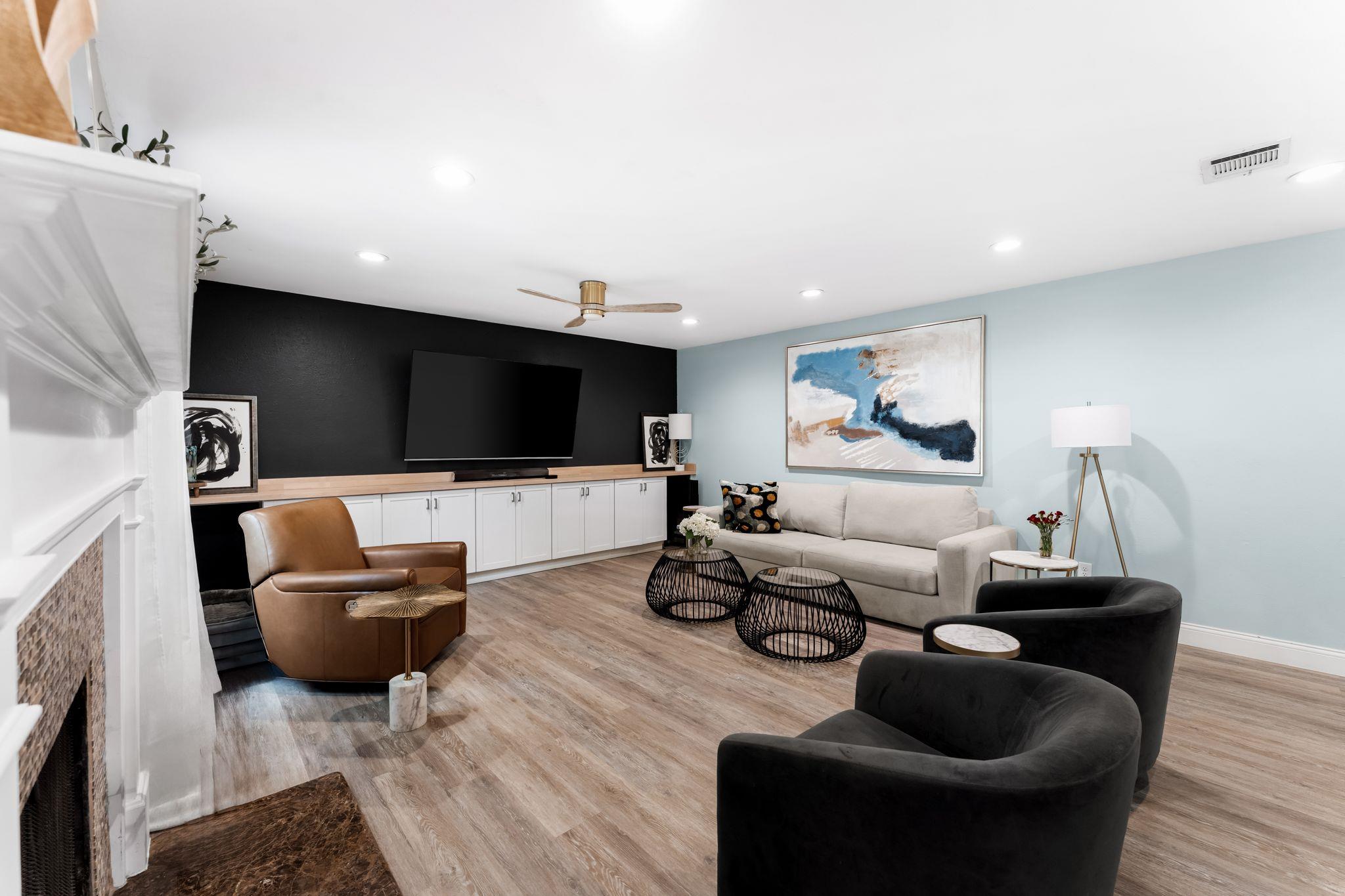11600 Parkfield Dr, Austin, TX 78758
