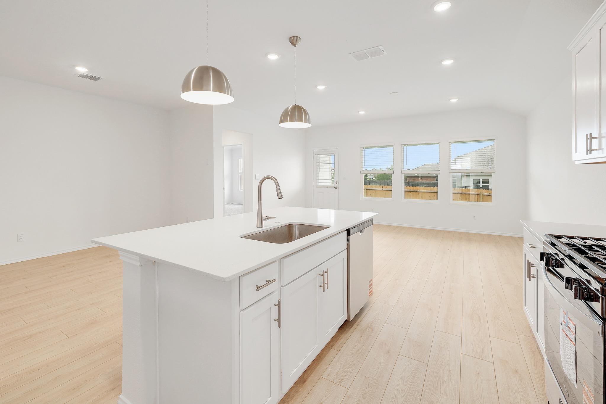 358 San Juan Trl, Bastrop, TX 78602