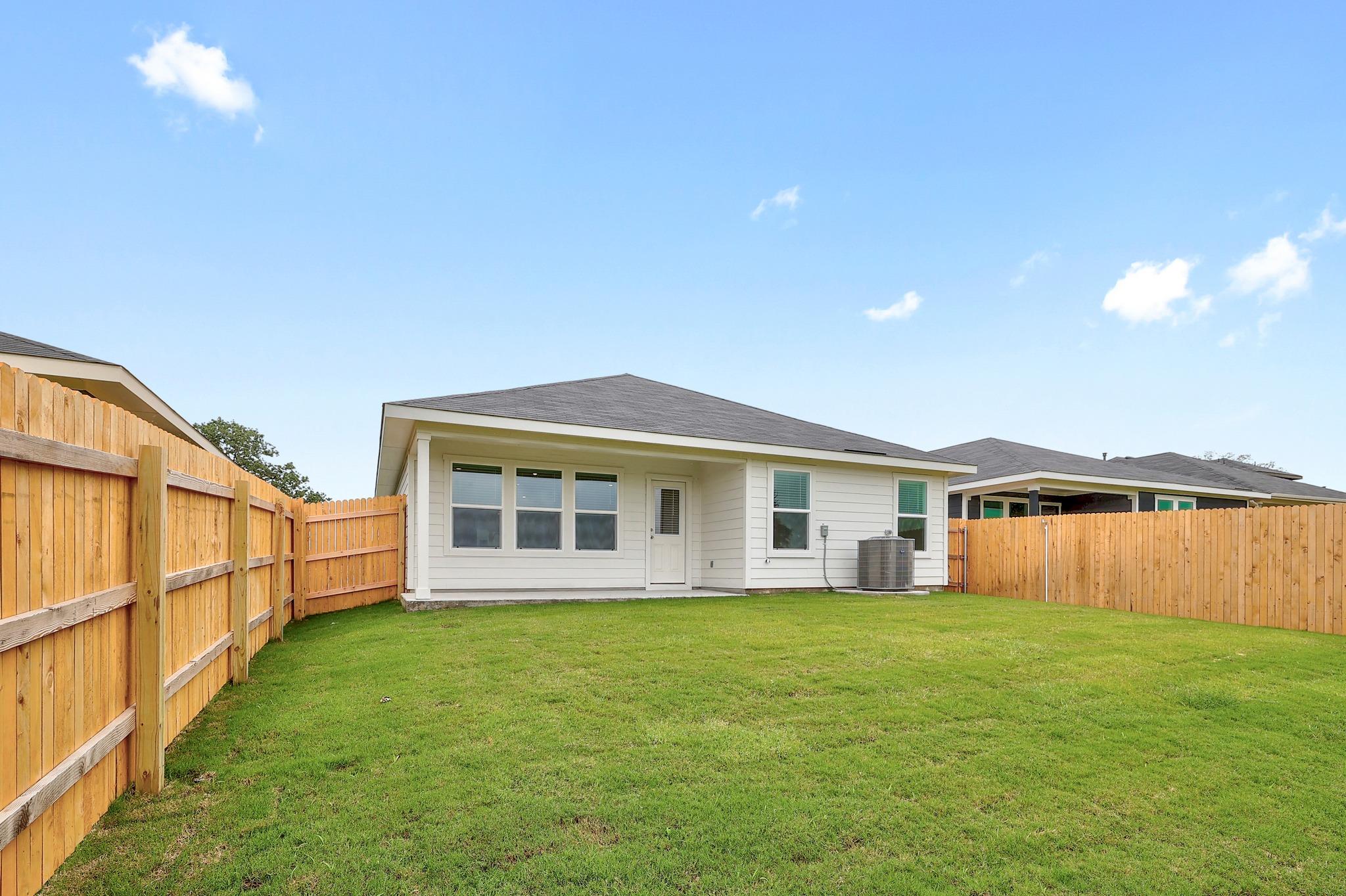 358 San Juan Trl, Bastrop, TX 78602