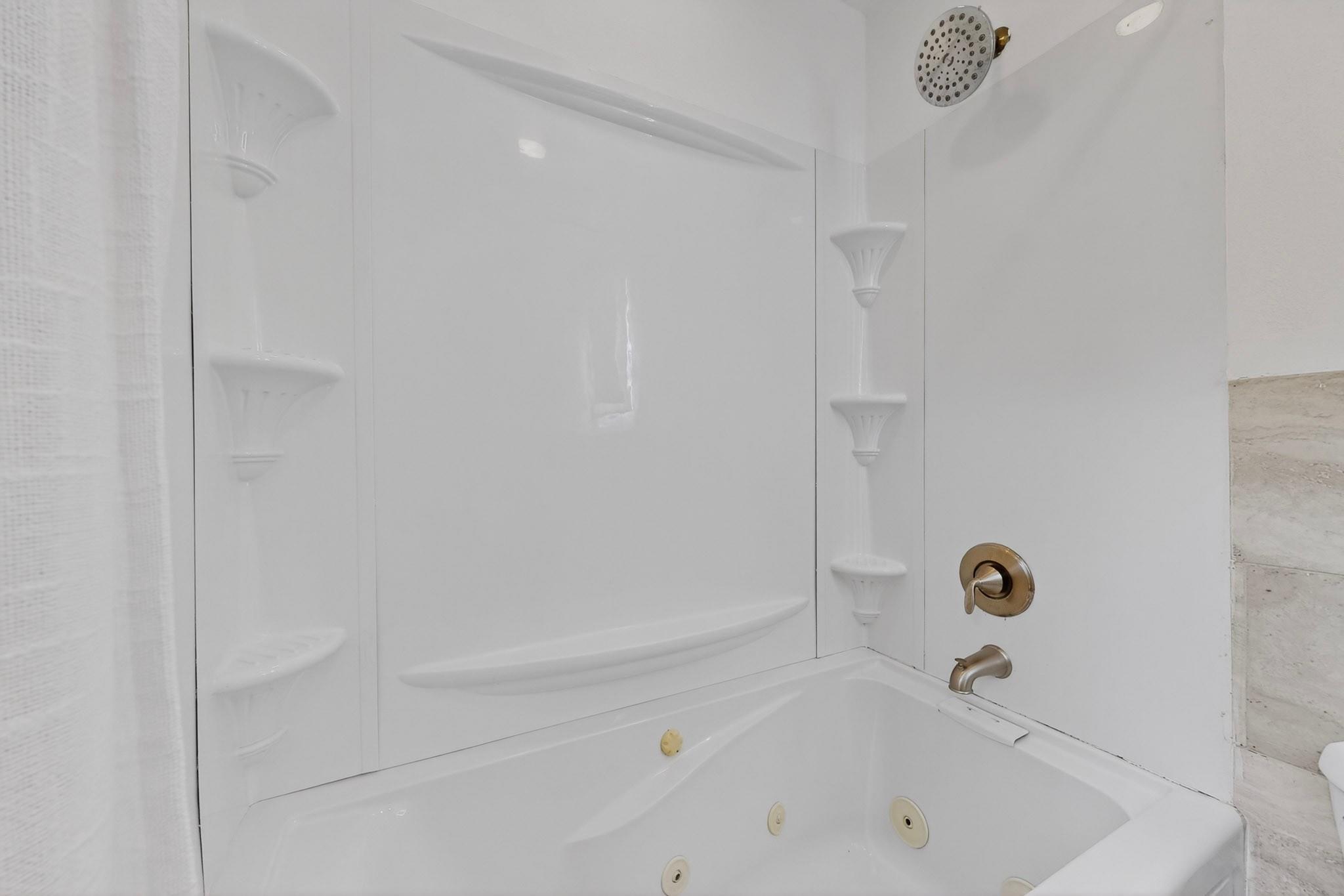 9807 Dallum Dr, Austin, TX 78753