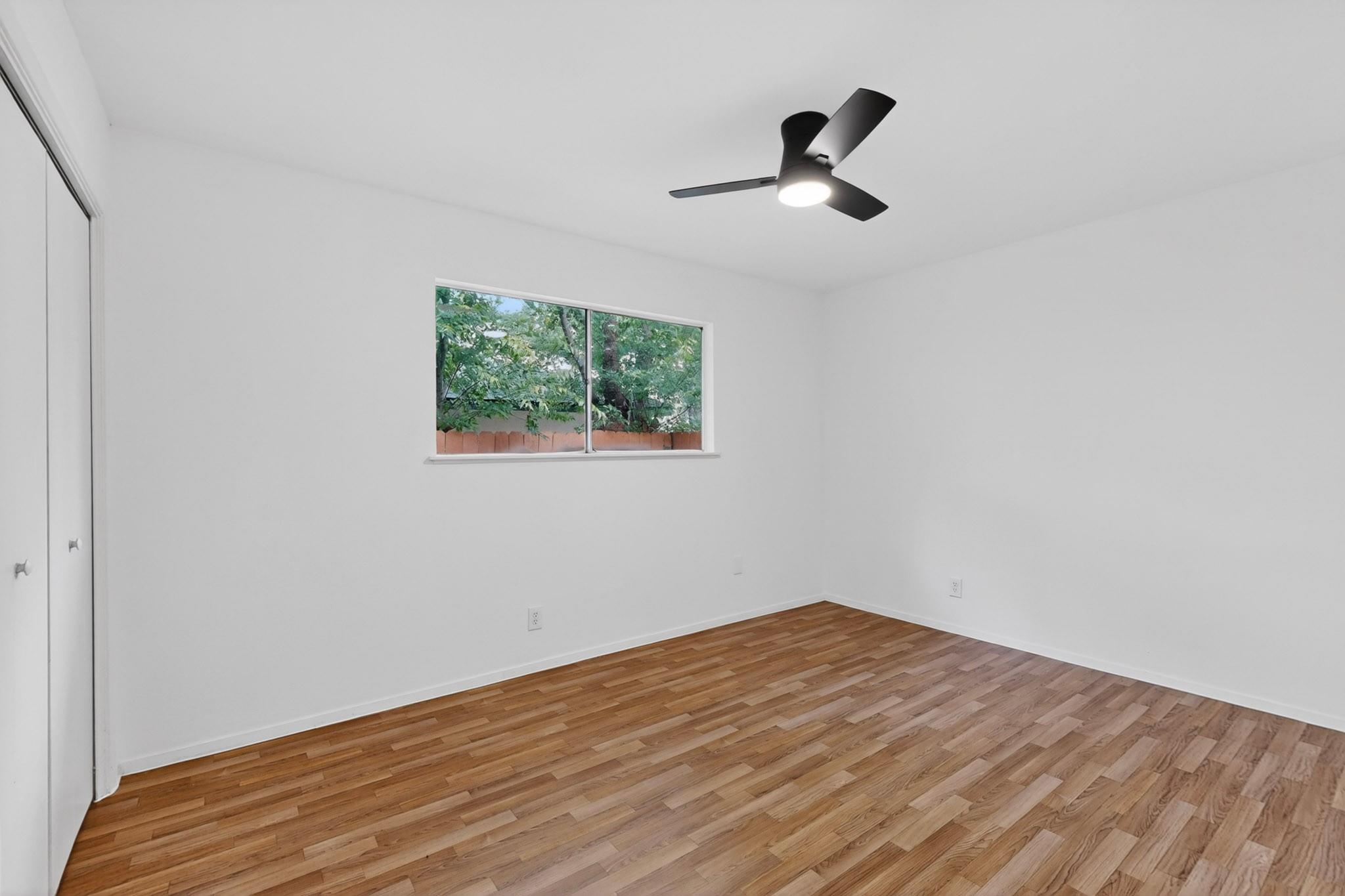 9807 Dallum Dr, Austin, TX 78753