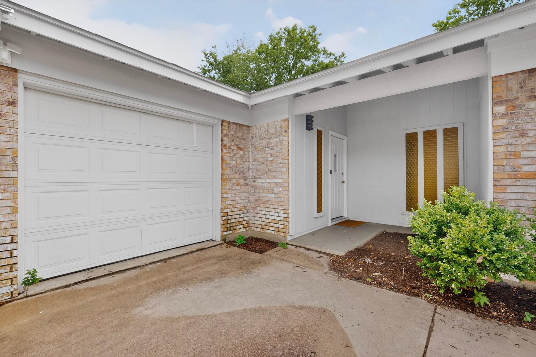 9807 Dallum Dr, Austin, TX 78753