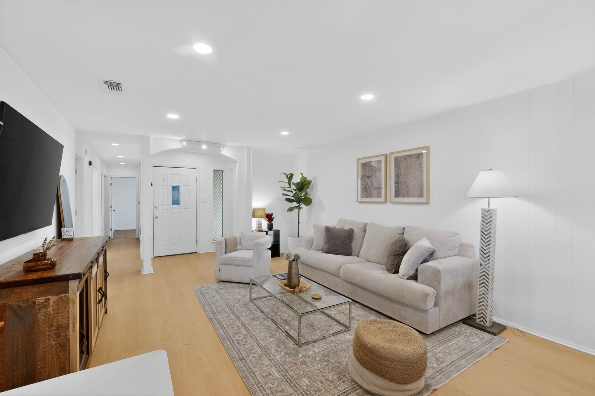 9807 Dallum Dr, Austin, TX 78753