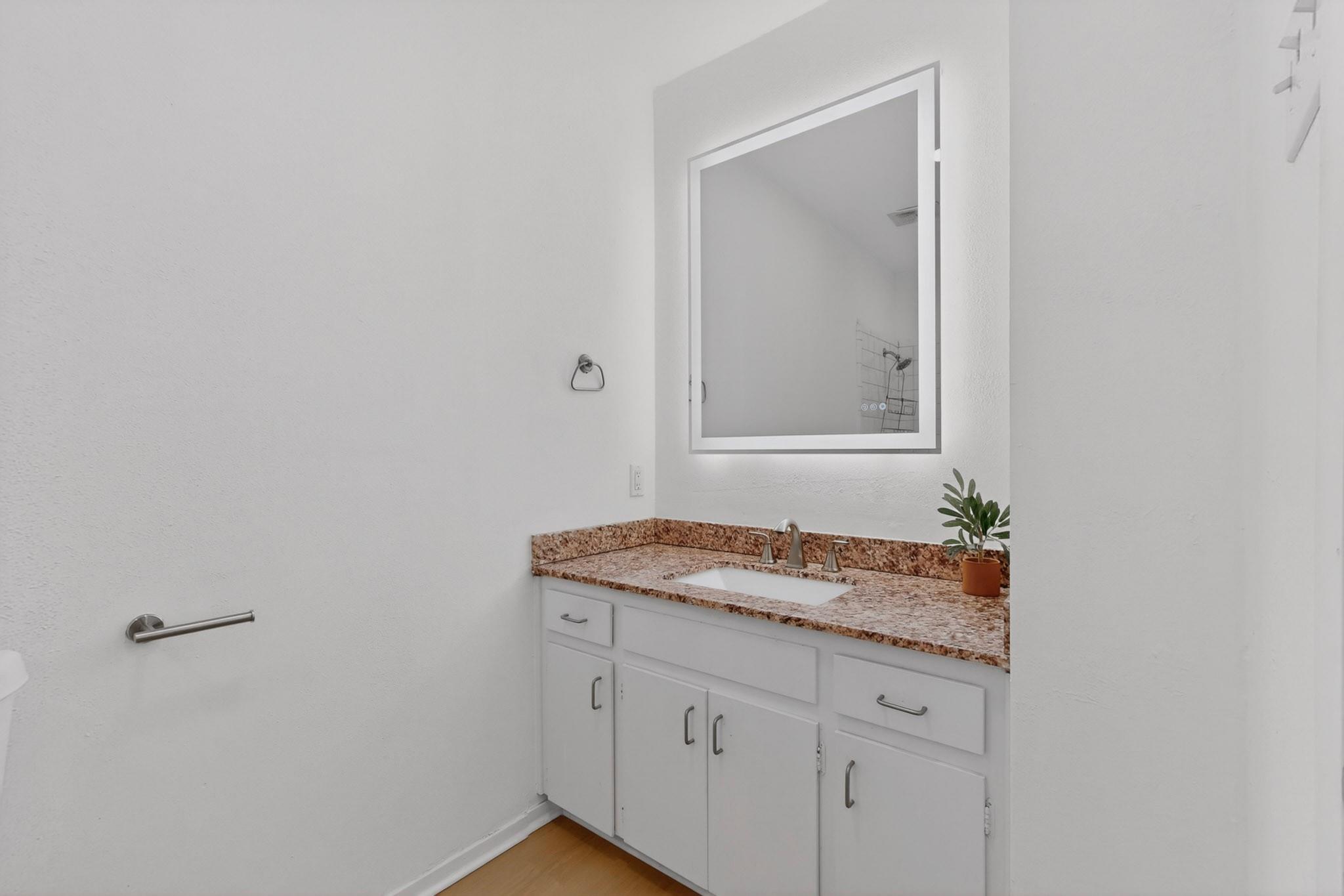 9807 Dallum Dr, Austin, TX 78753
