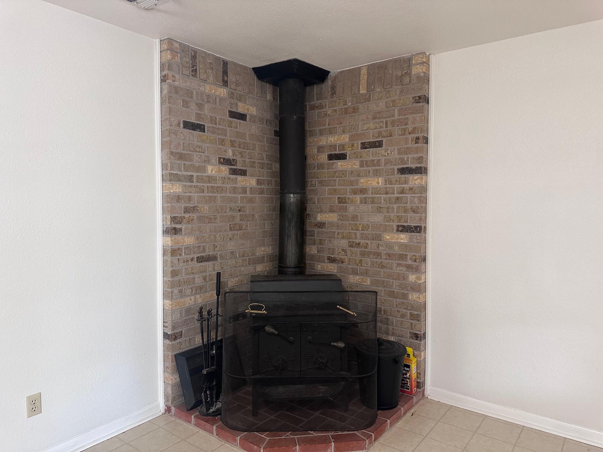 124 Plum St St, Bastrop, TX 78602