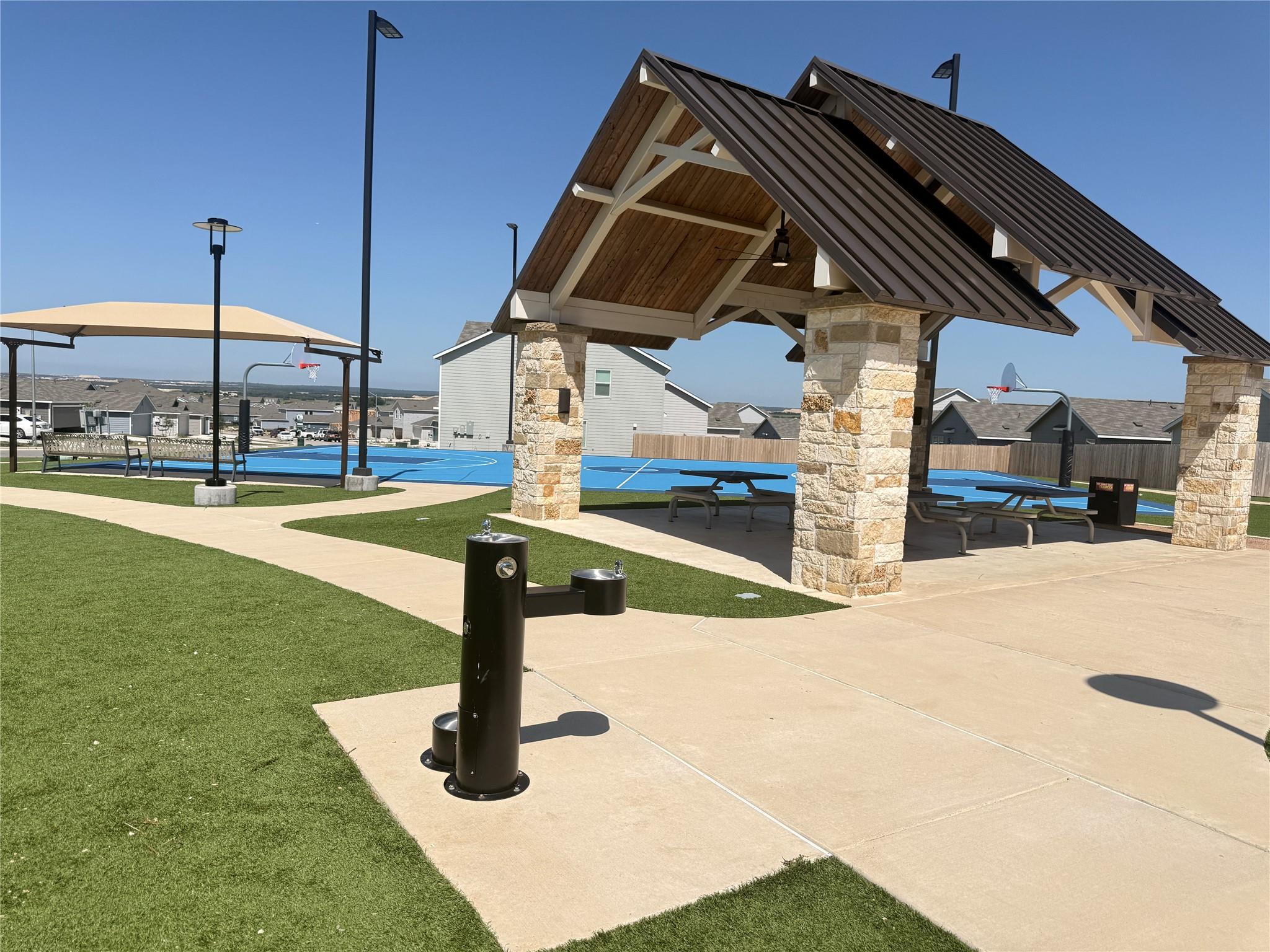112 Texas Angel Way, Jarrell, TX 76537