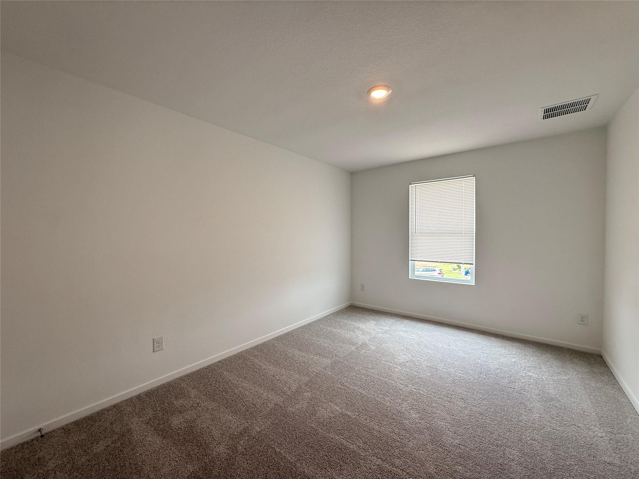 112 Texas Angel Way, Jarrell, TX 76537