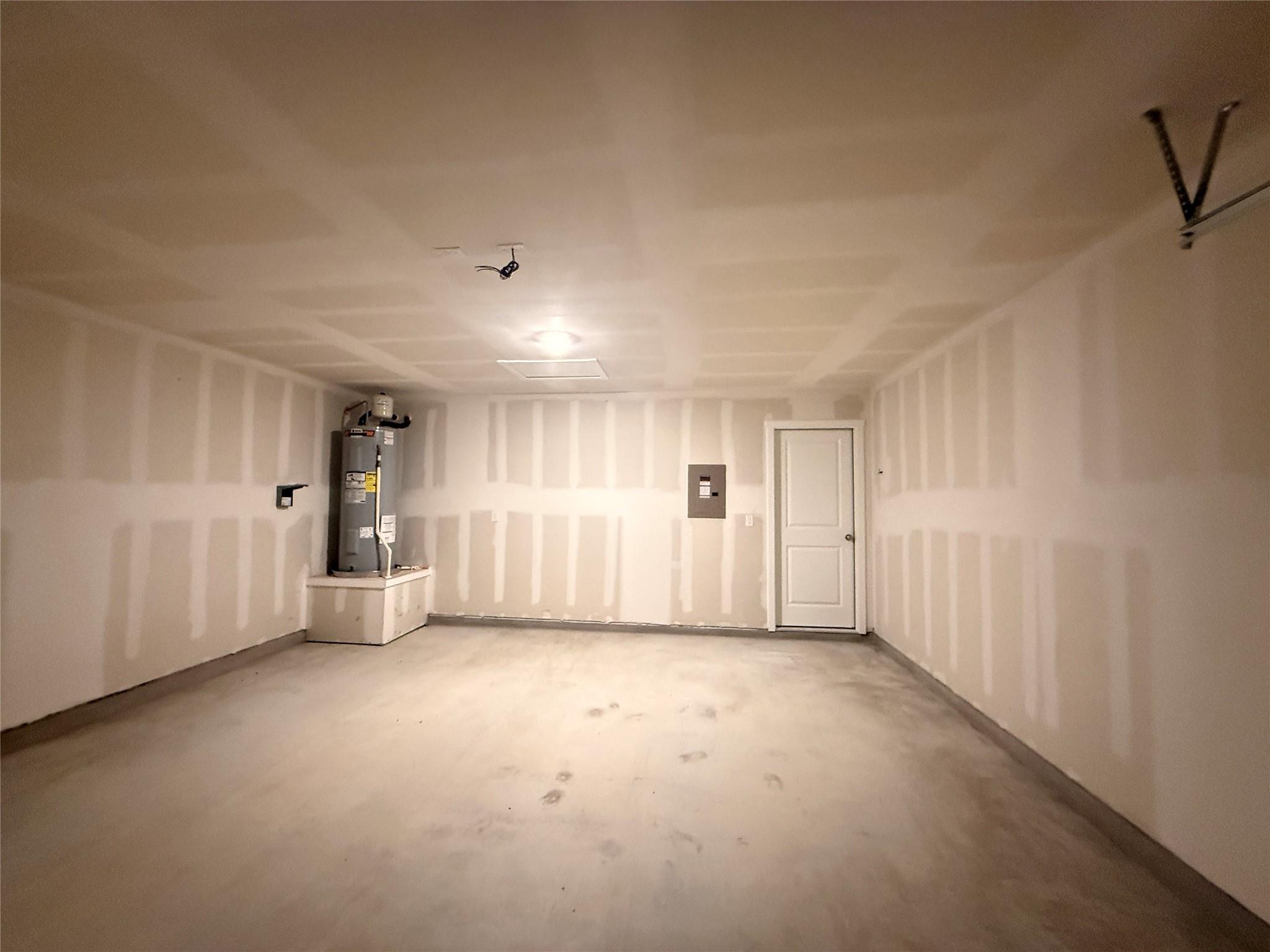 112 Texas Angel Way, Jarrell, TX 76537