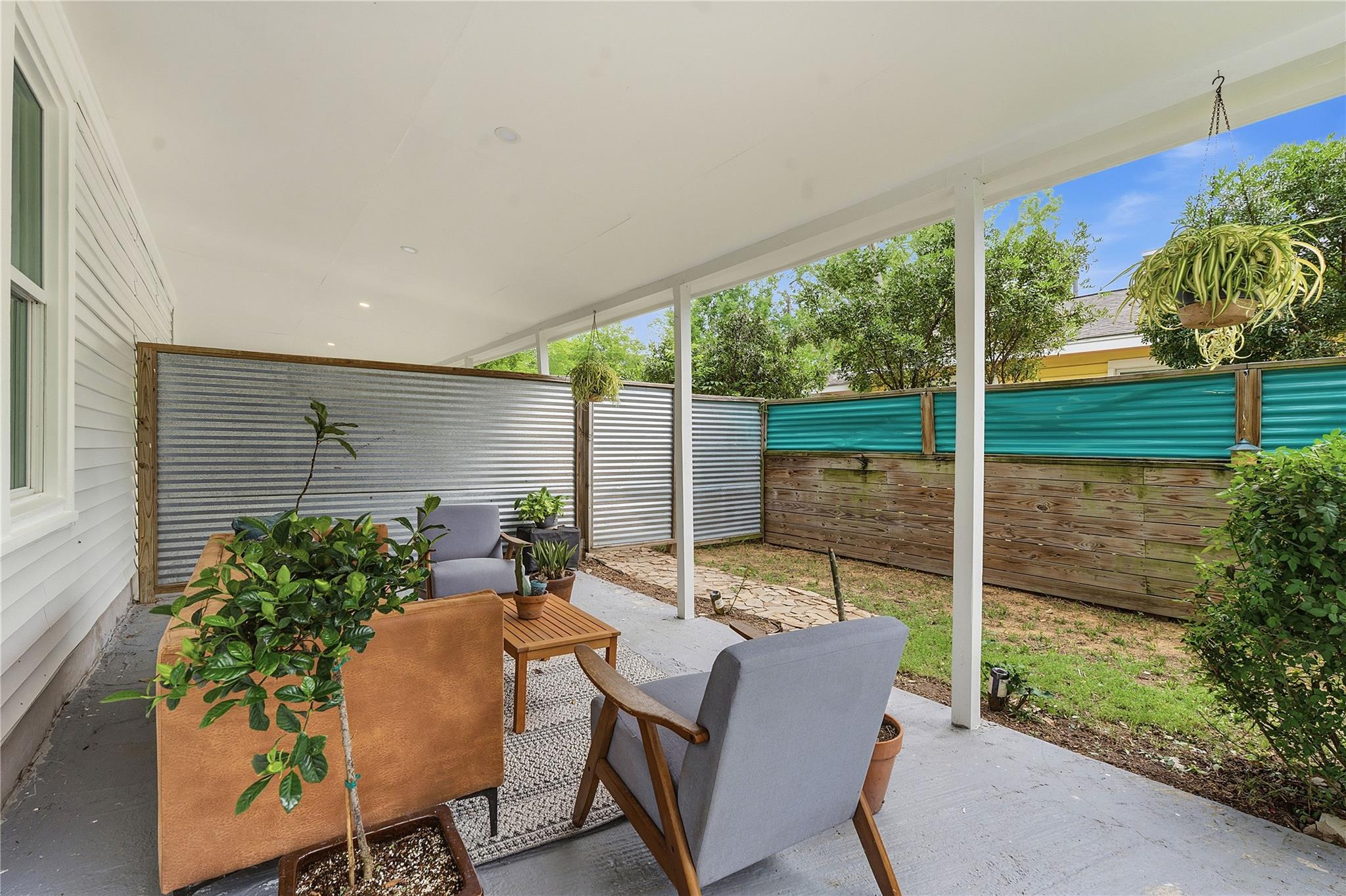 1122 Gunter St, Austin, TX 78702