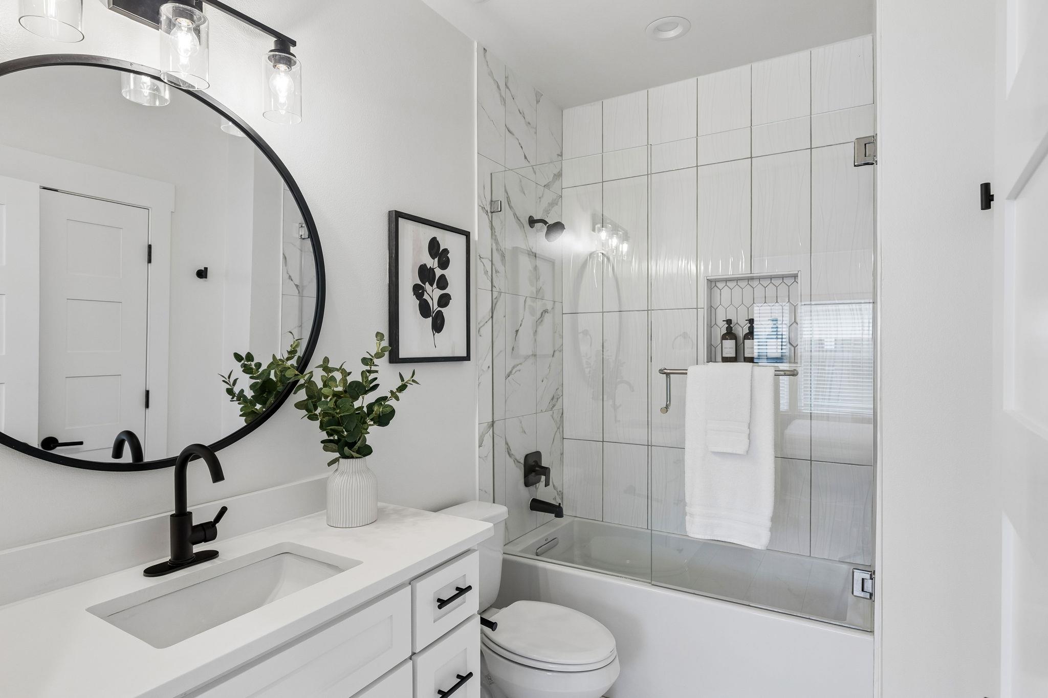 806 Philco Dr # 2, Austin, TX 78745