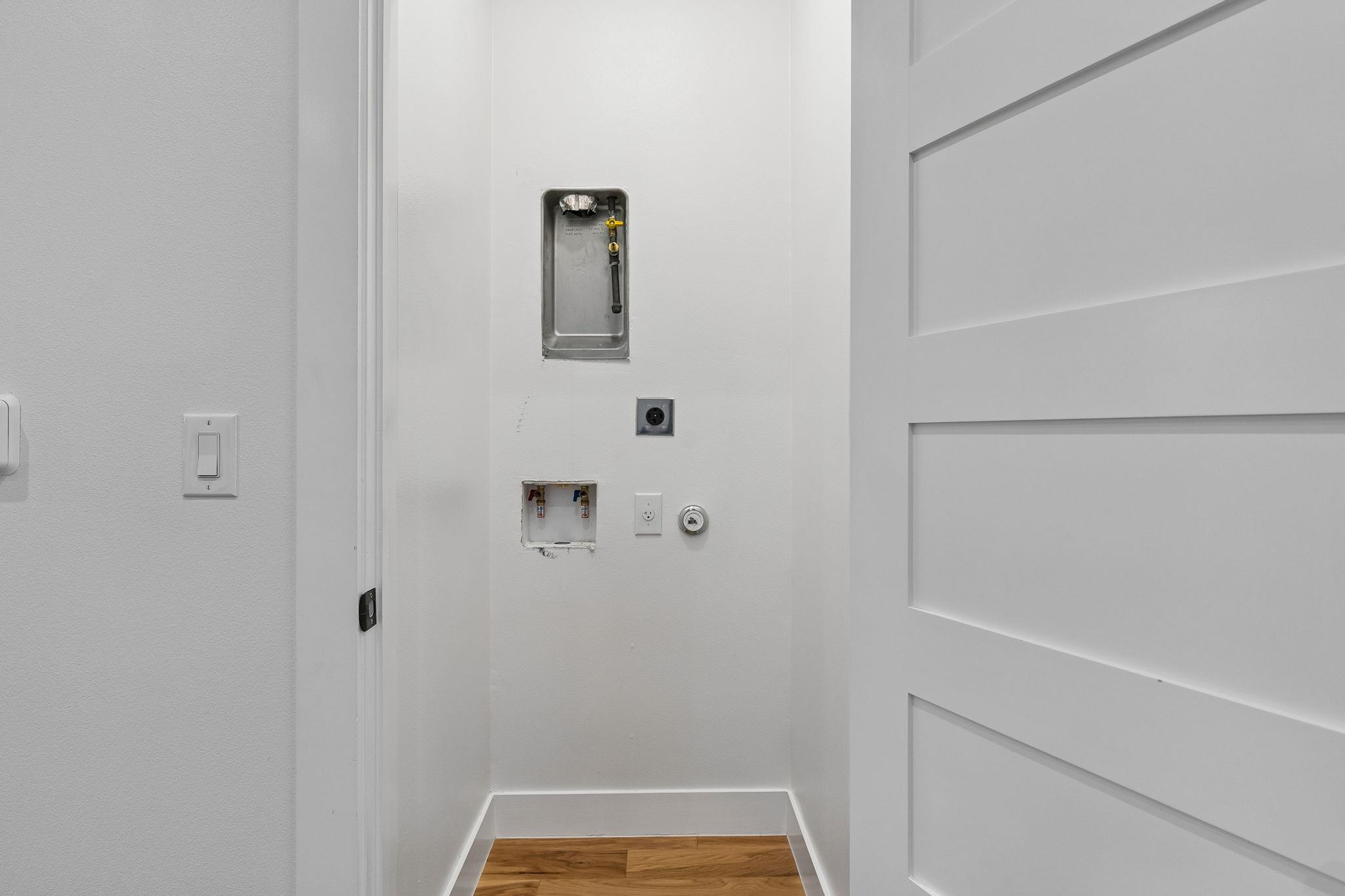 806 Philco Dr # 2, Austin, TX 78745