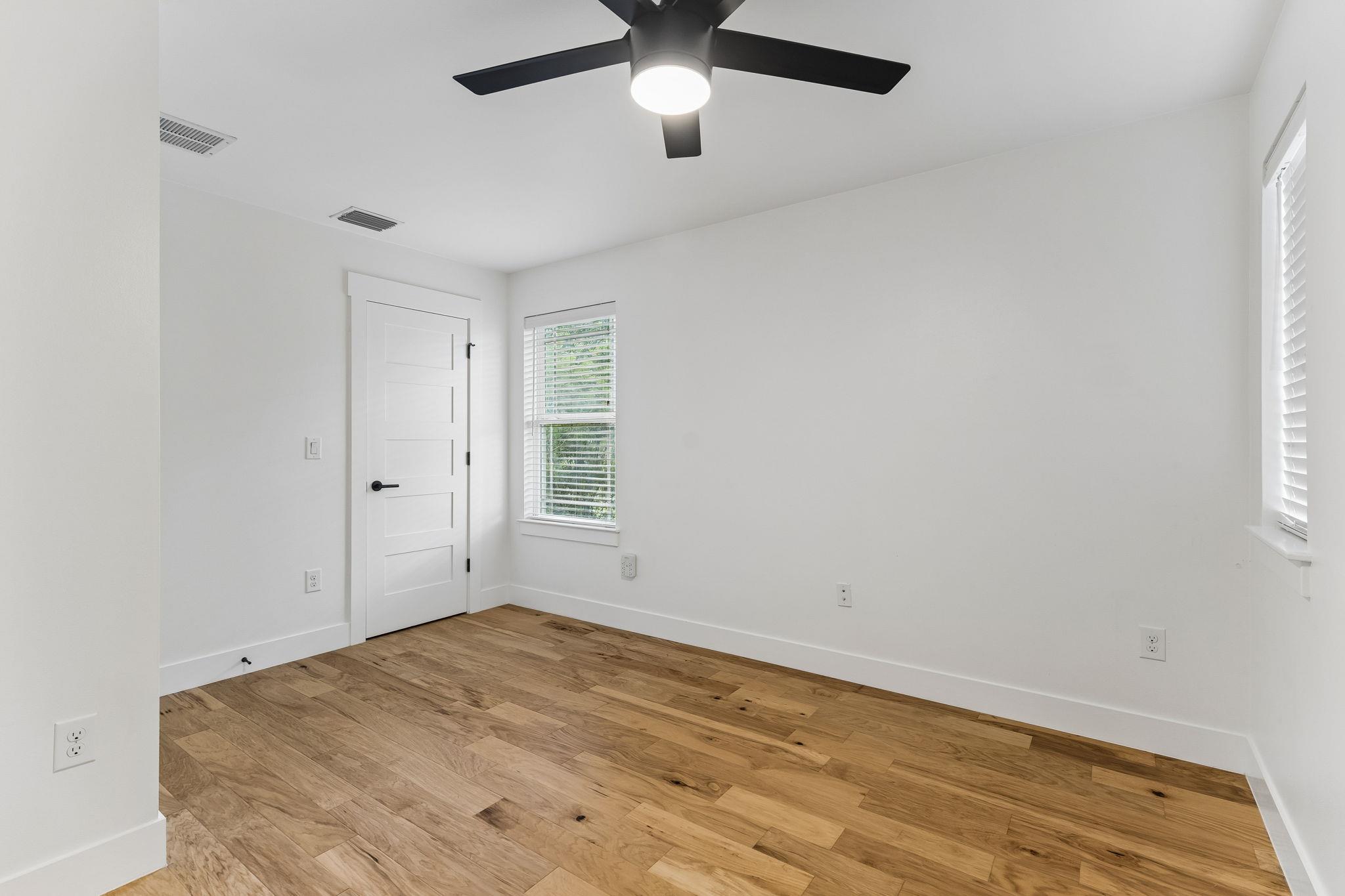 806 Philco Dr # 2, Austin, TX 78745