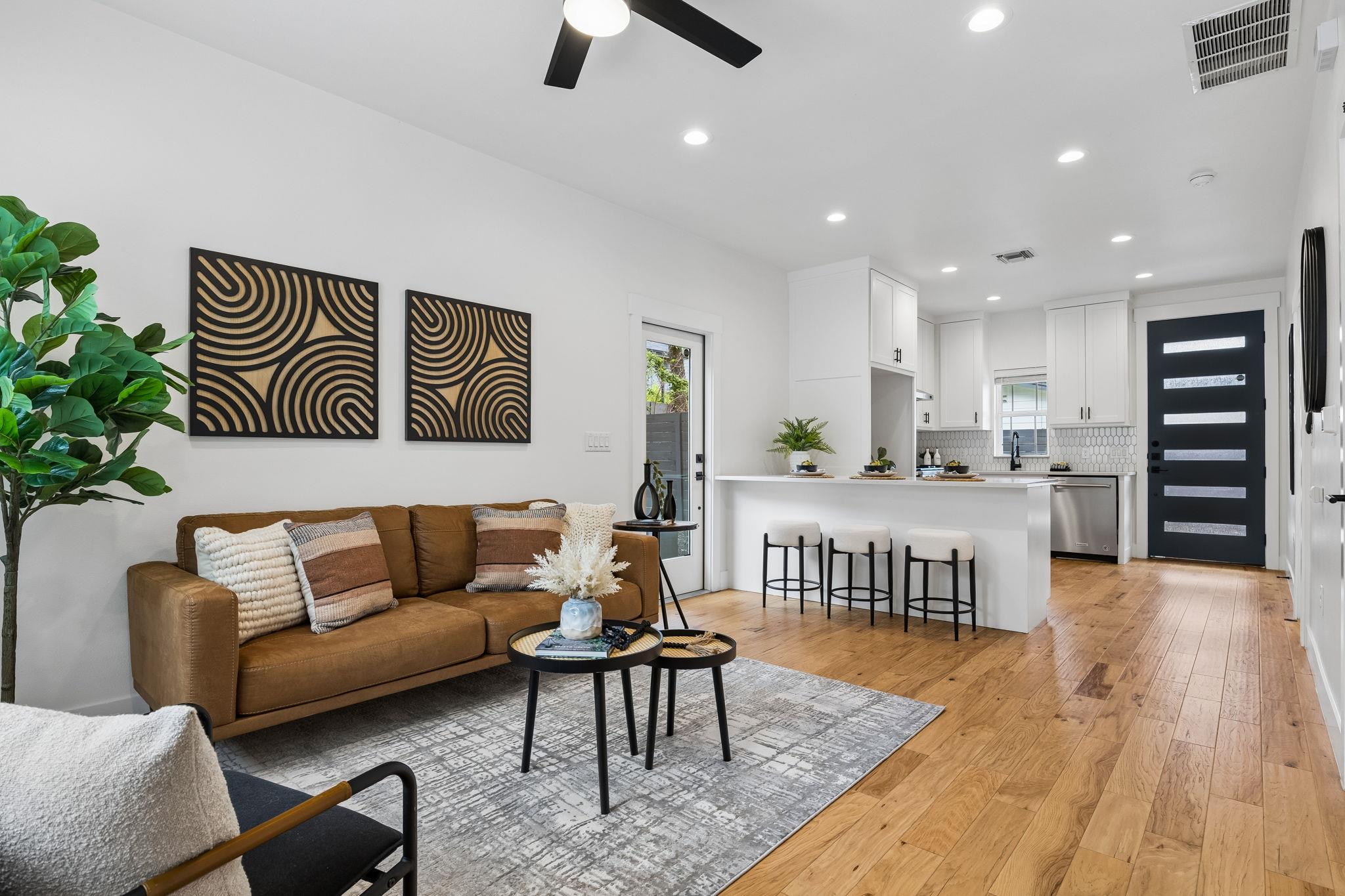 806 Philco Dr # 2, Austin, TX 78745