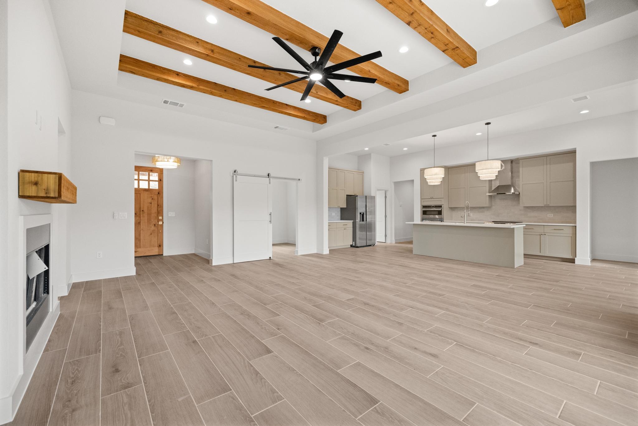 2807 Wilson Ave, Lago Vista, TX 78645