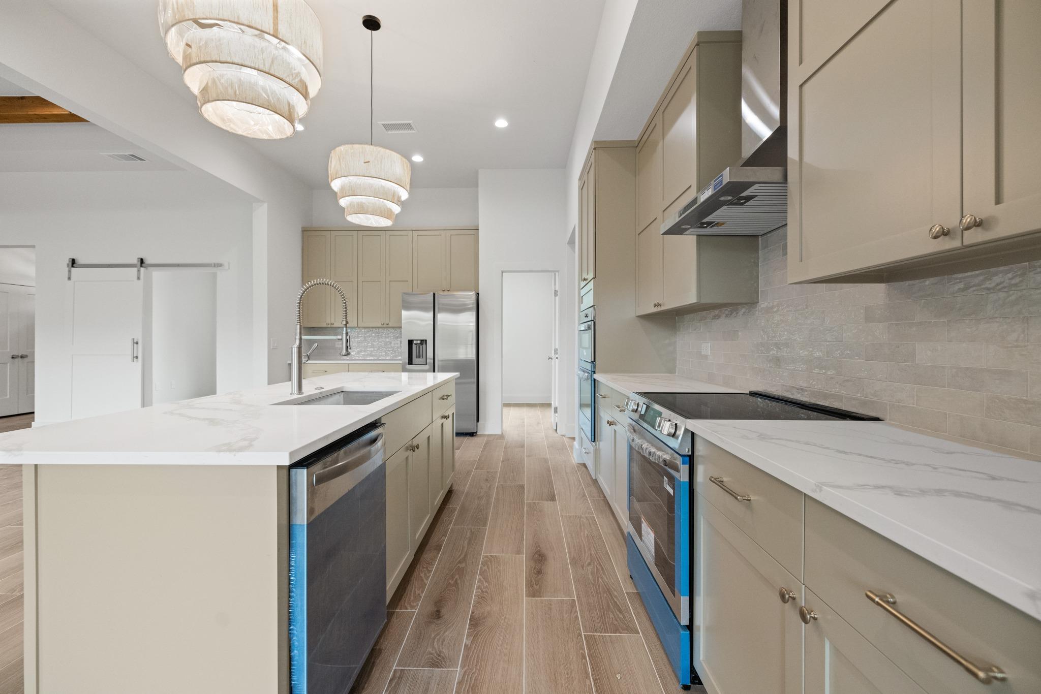 2807 Wilson Ave, Lago Vista, TX 78645
