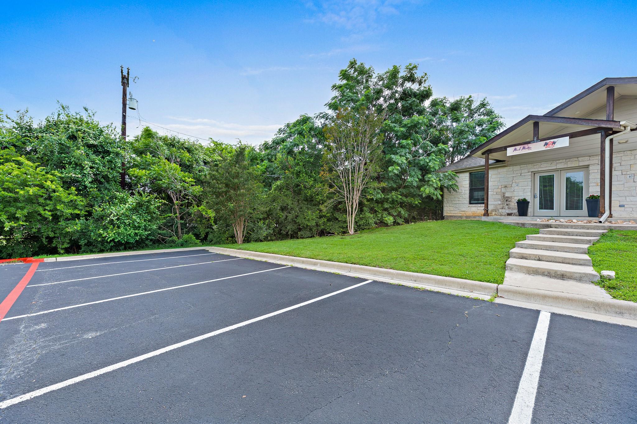 3000 Joe Dimaggio Blvd # 41, Round Rock, TX 78665