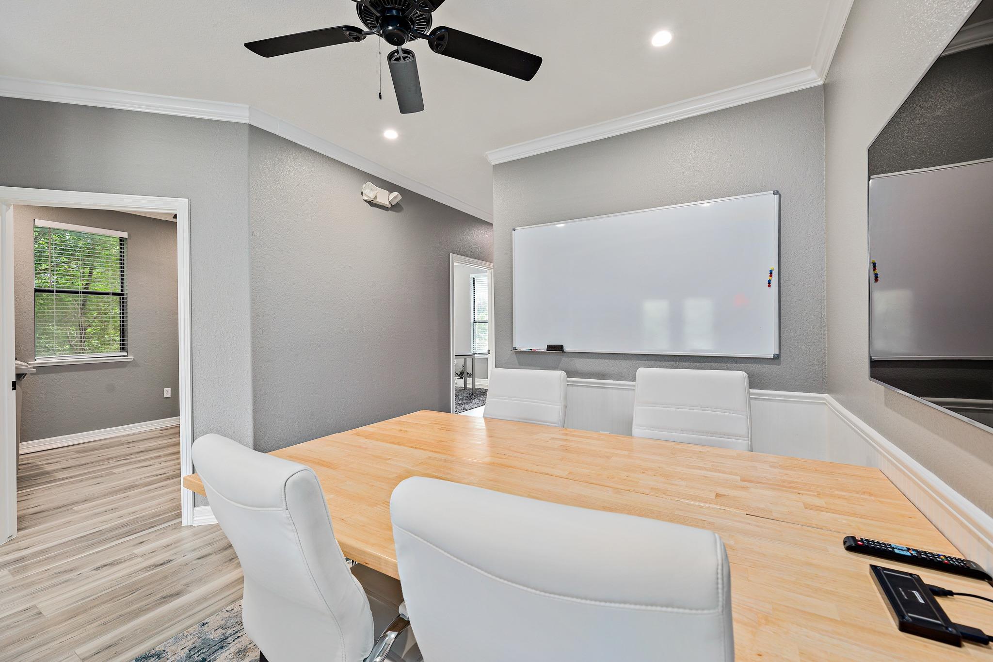 3000 Joe Dimaggio Blvd # 41, Round Rock, TX 78665