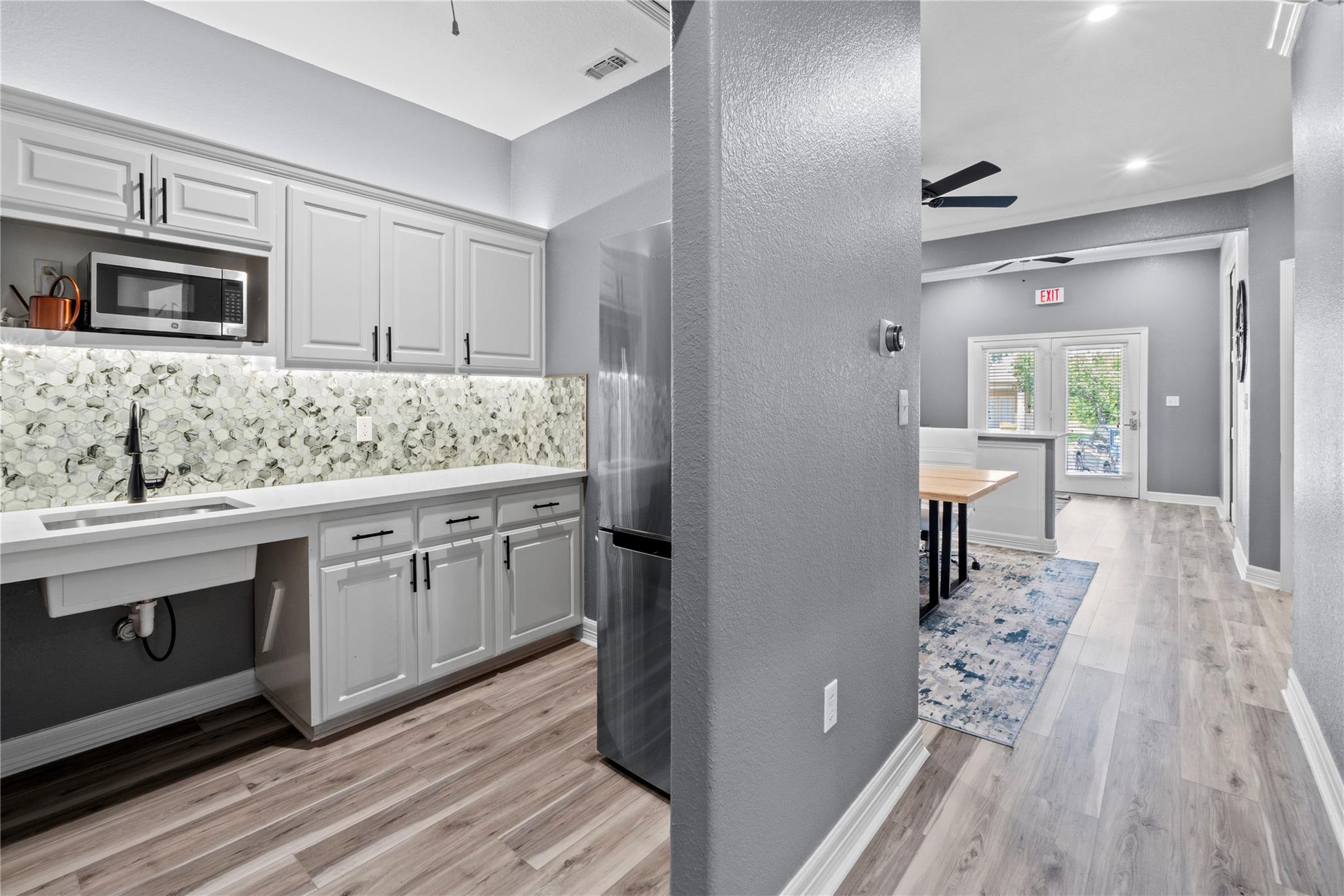 3000 Joe Dimaggio Blvd # 41, Round Rock, TX 78665