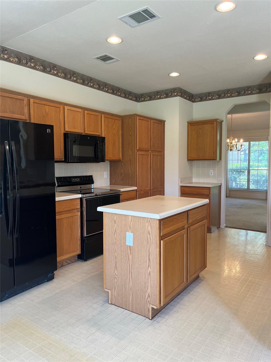 100 Adelfa Dr, Round Rock, TX 78664