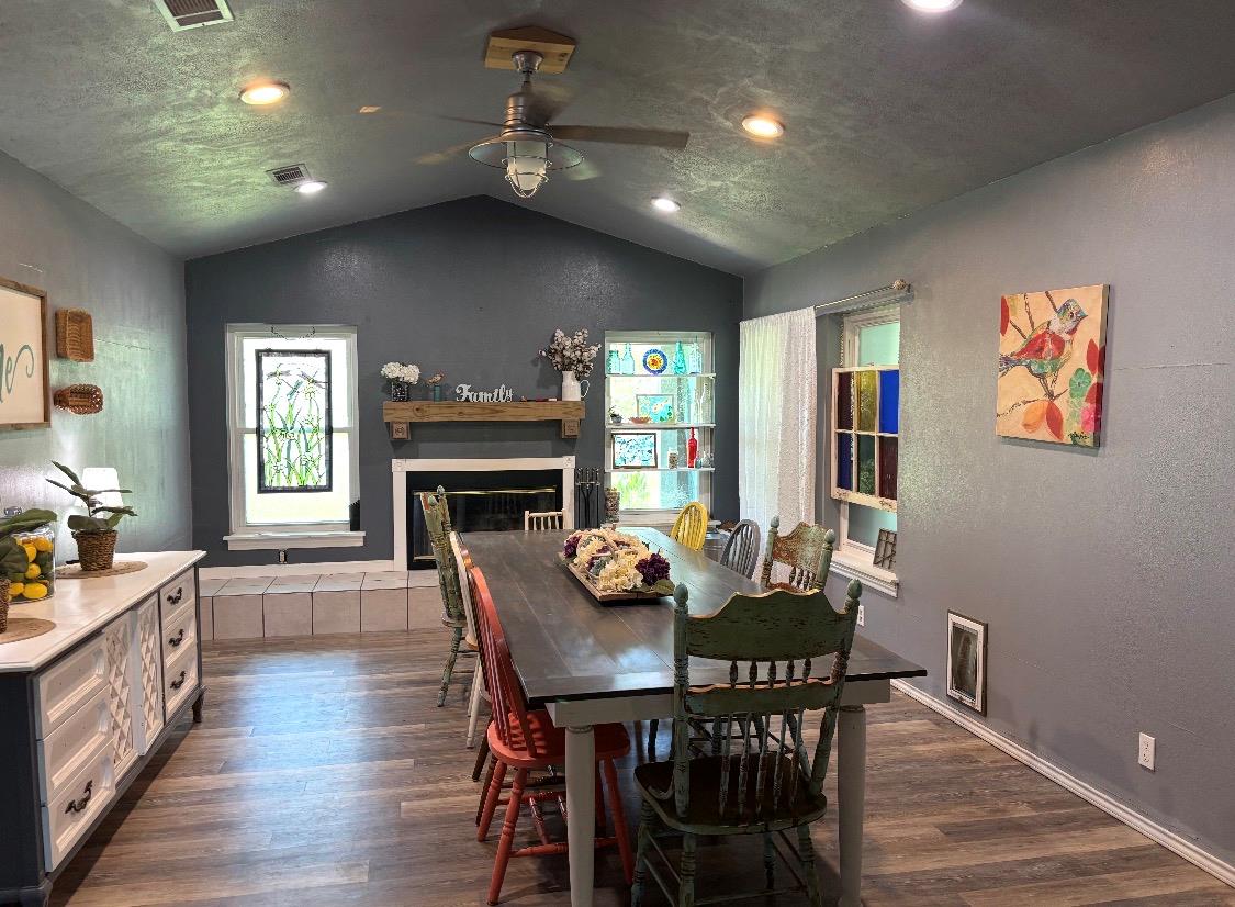 221 Winding Way Rd, Marble Falls, TX 78654
