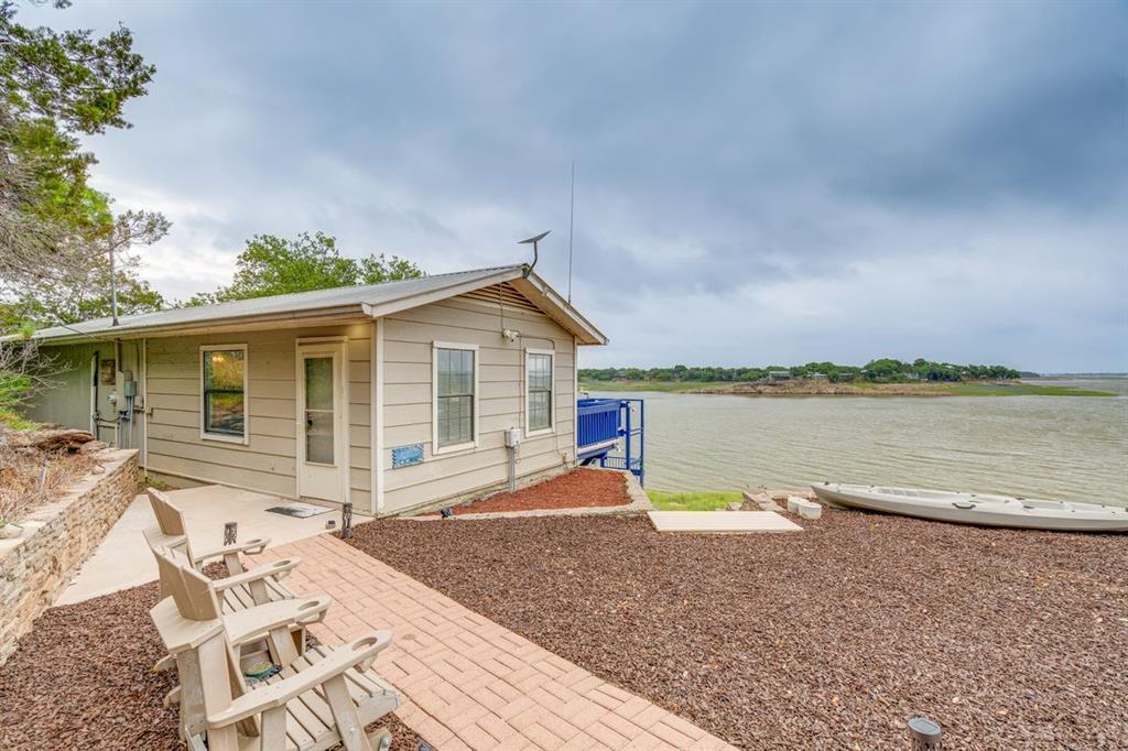 603 Waterway Ln, Burnet, TX 78611