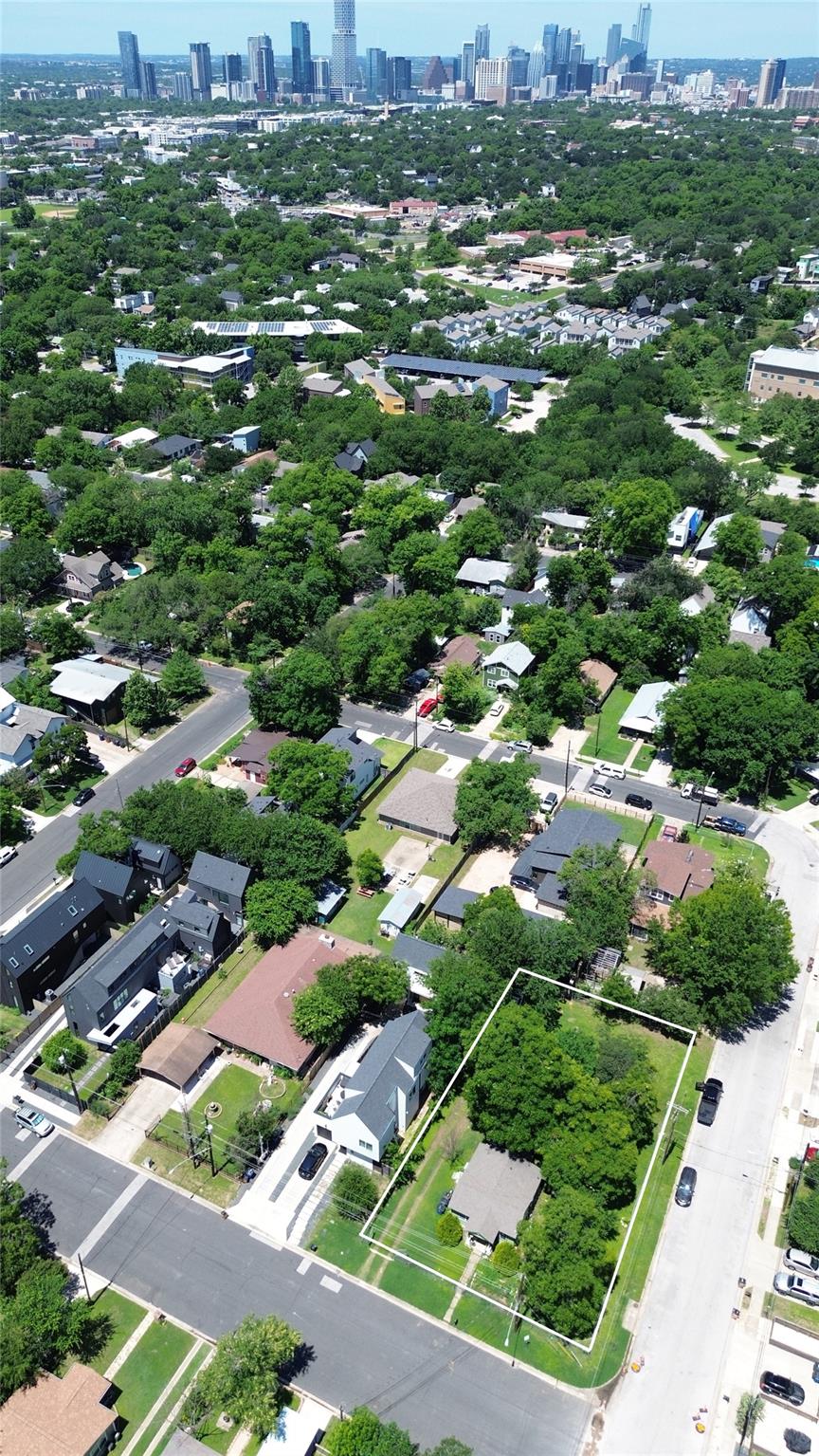 1104 Brass St, Austin, TX 78702
