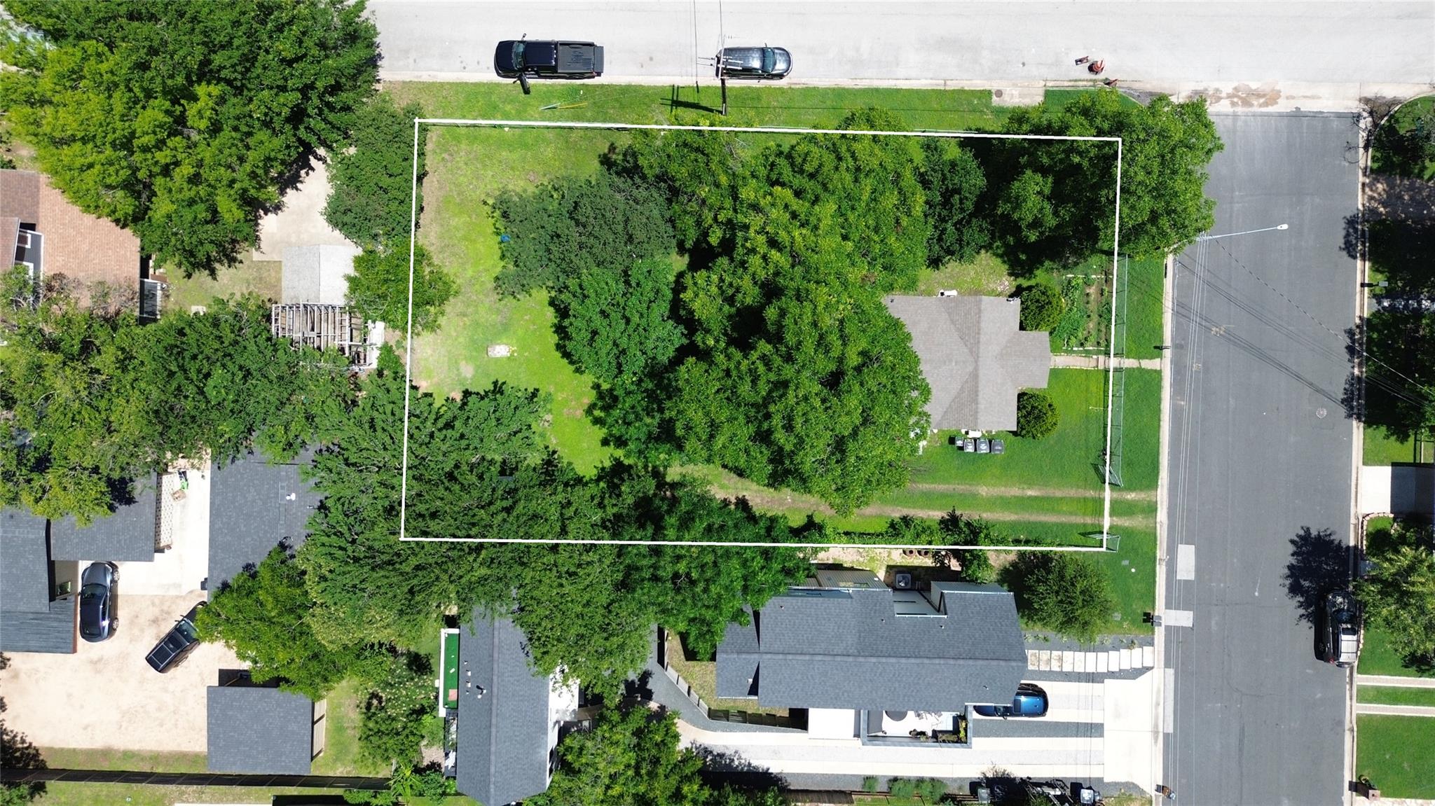 1104 Brass St, Austin, TX 78702