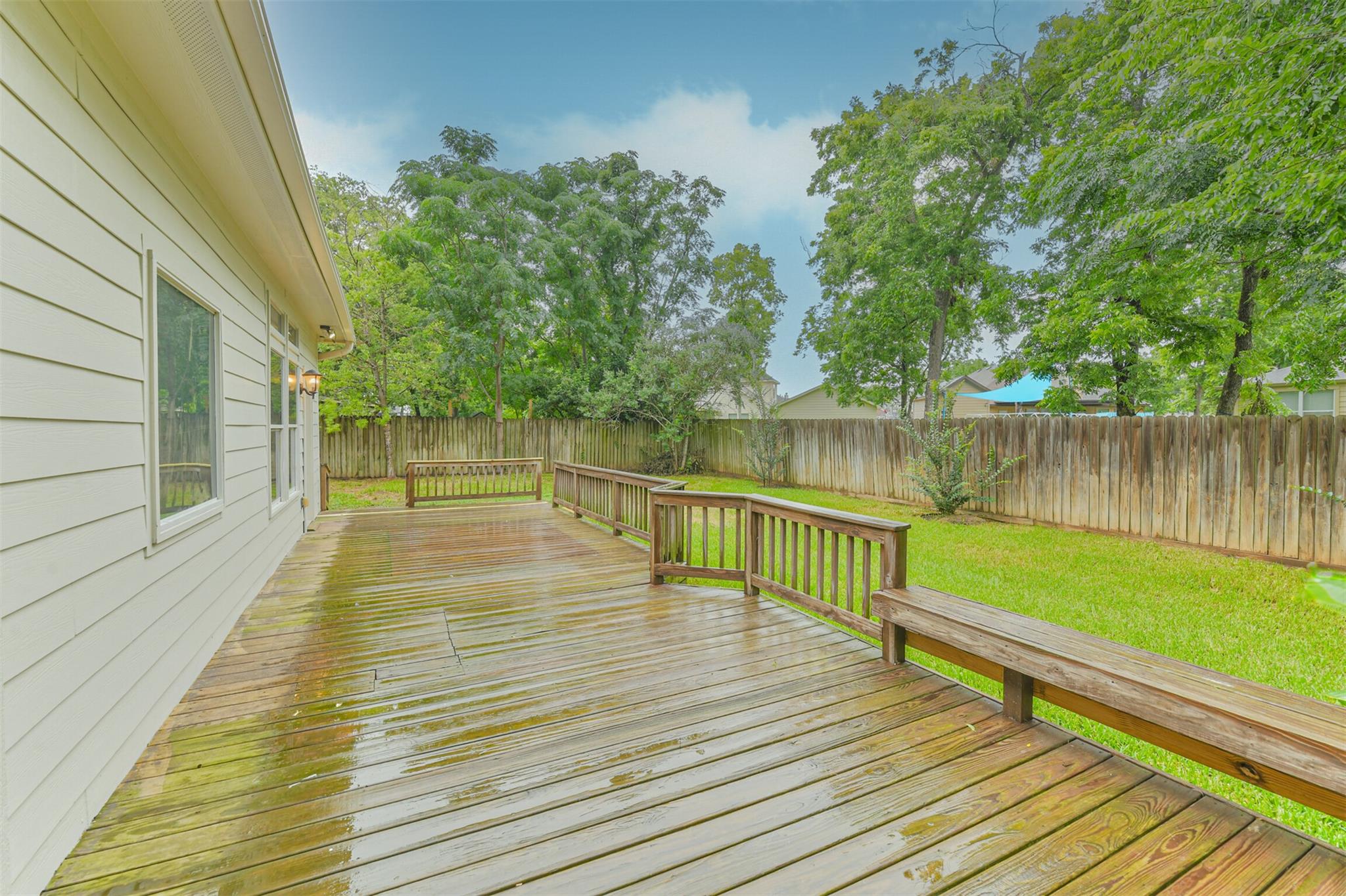 13118 Lazy Ln, Willis, TX 77318