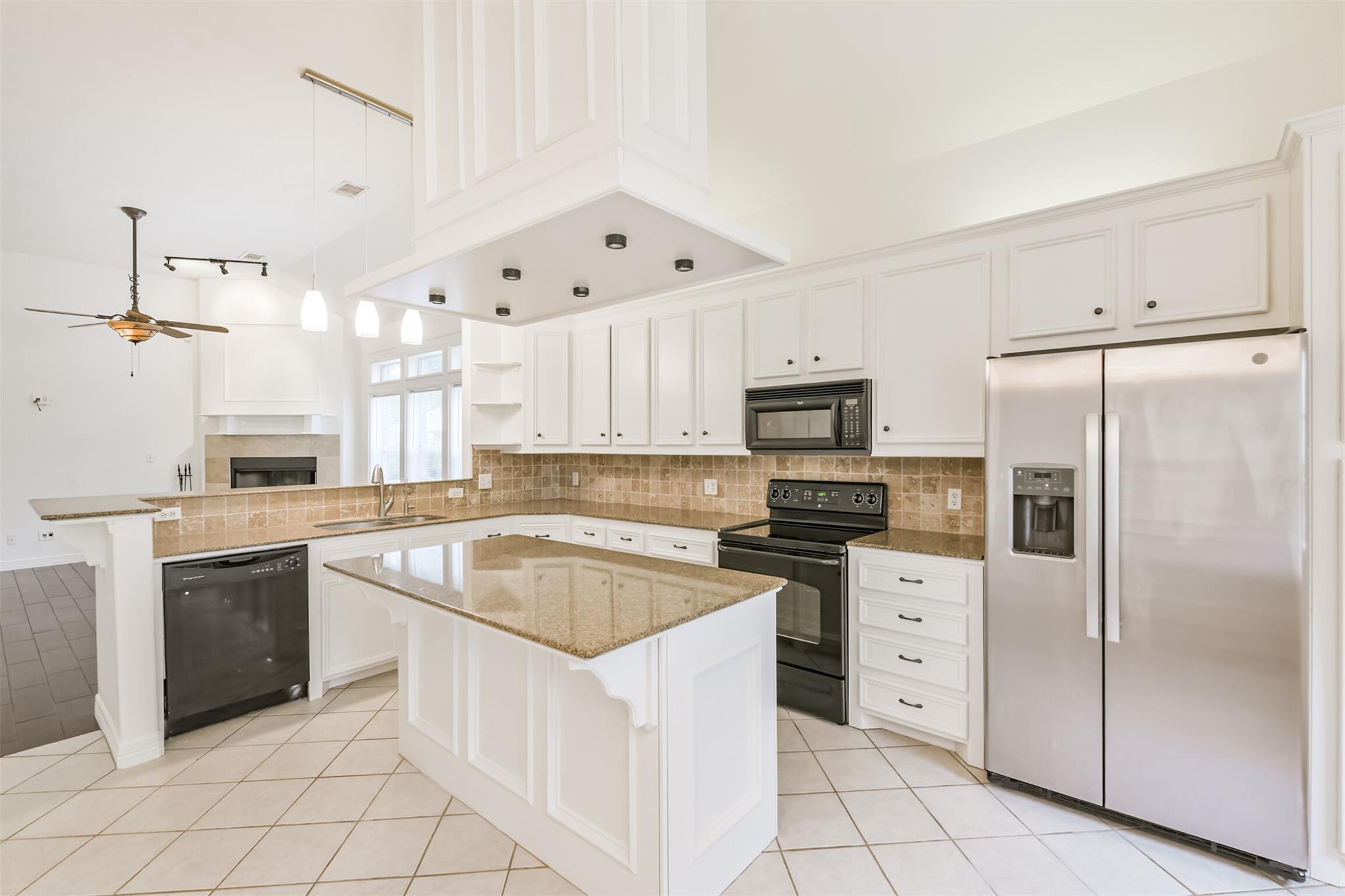 13118 Lazy Ln, Willis, TX 77318
