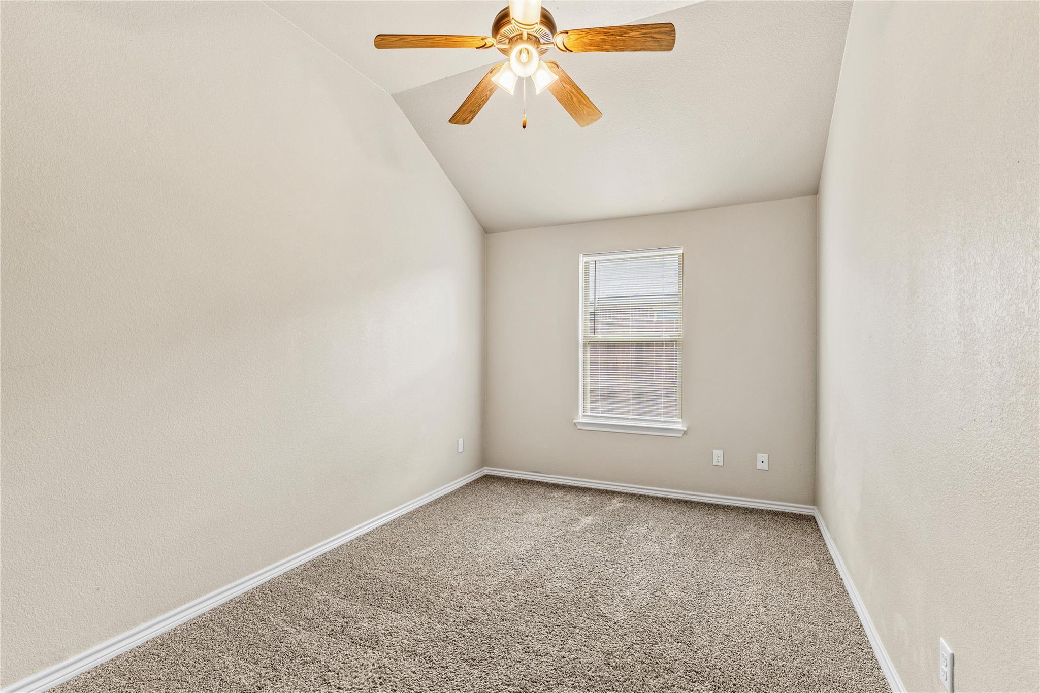 4310 Hunters Place Dr, Killeen, TX 76549