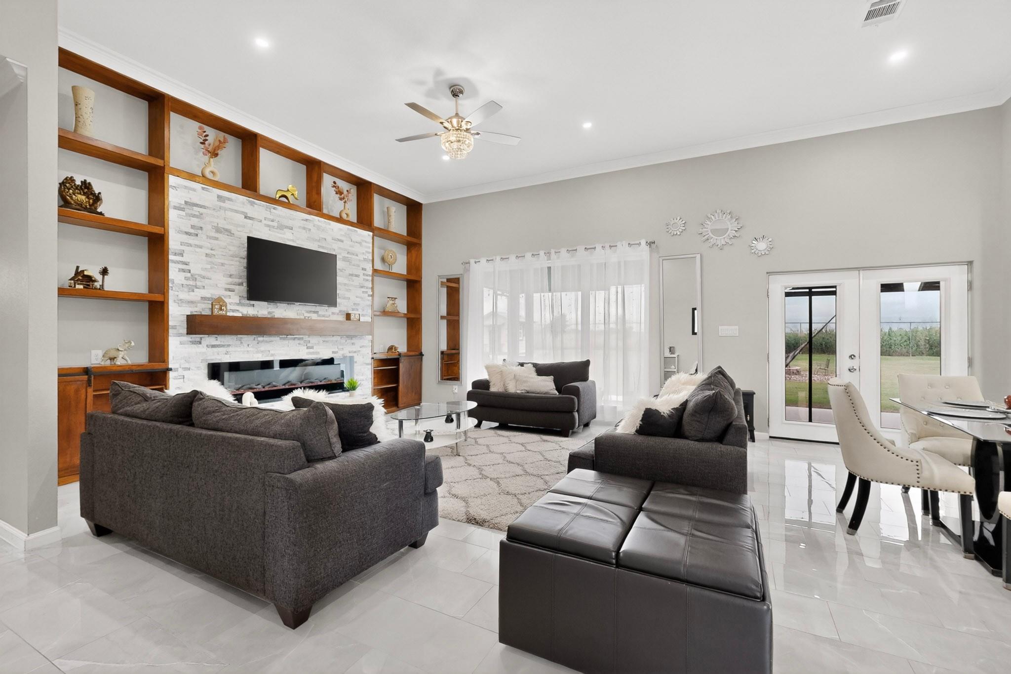 1001 County Road 394, Hutto, TX 78634