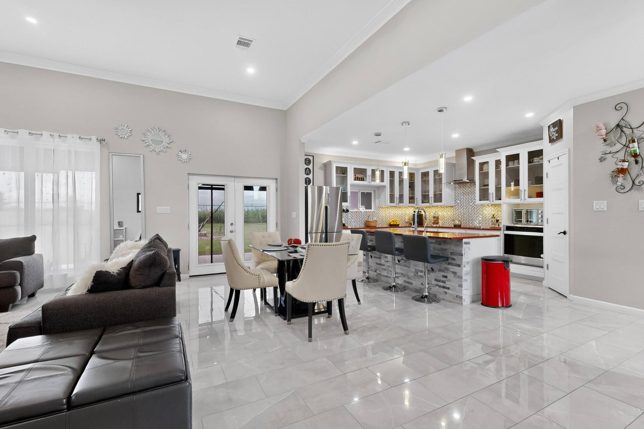 1001 County Road 394, Hutto, TX 78634