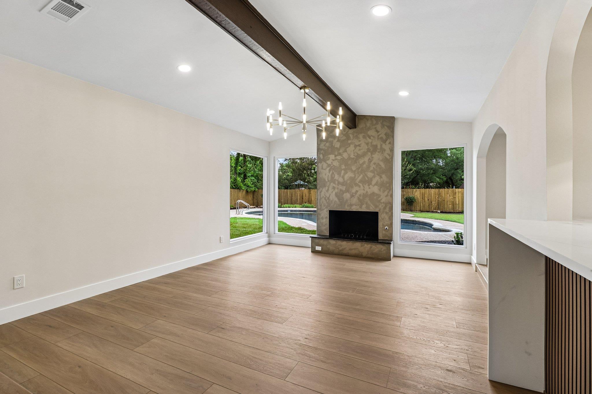 11809 Charing Cross Rd, Austin, TX 78759