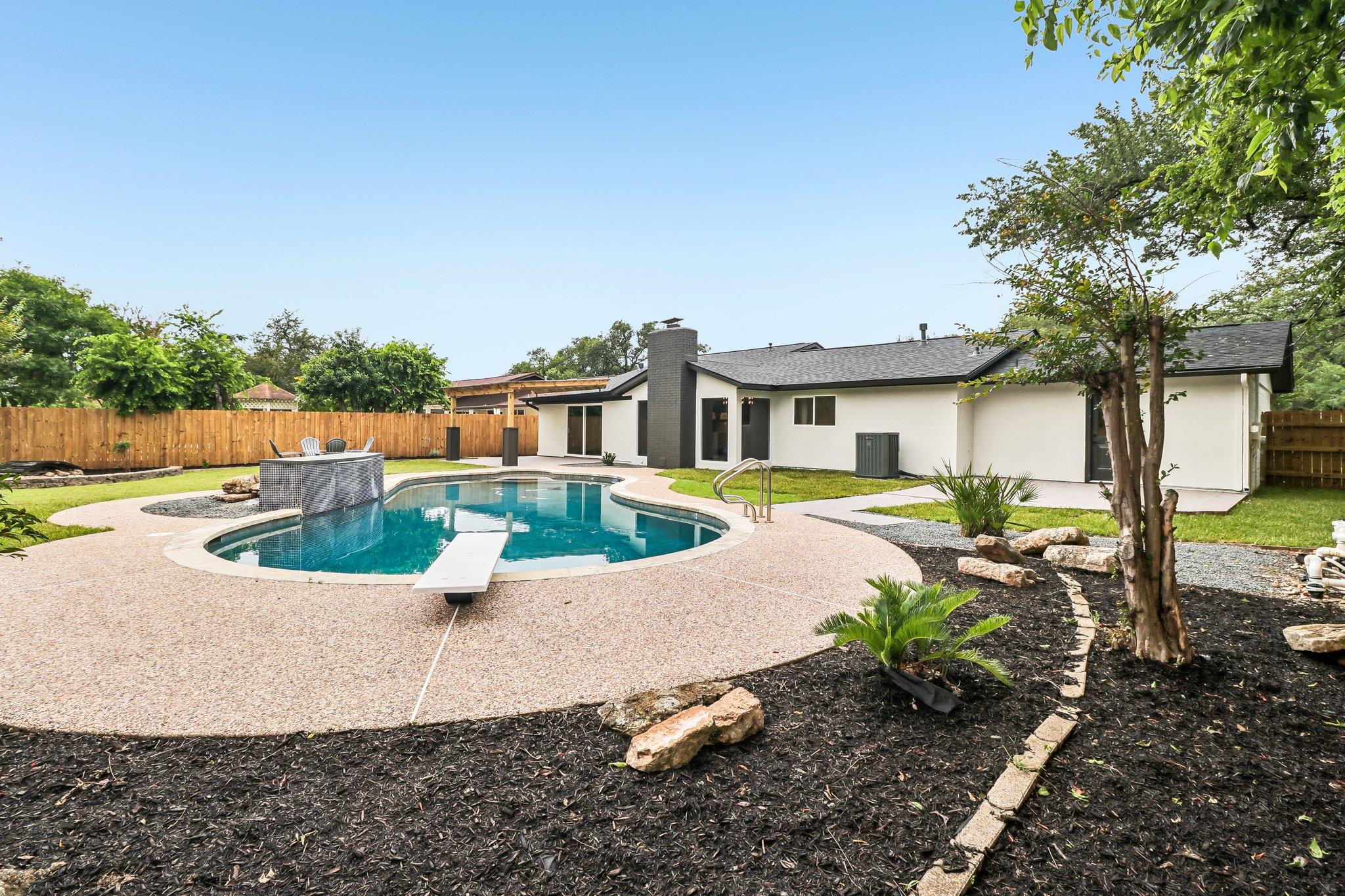 11809 Charing Cross Rd, Austin, TX 78759